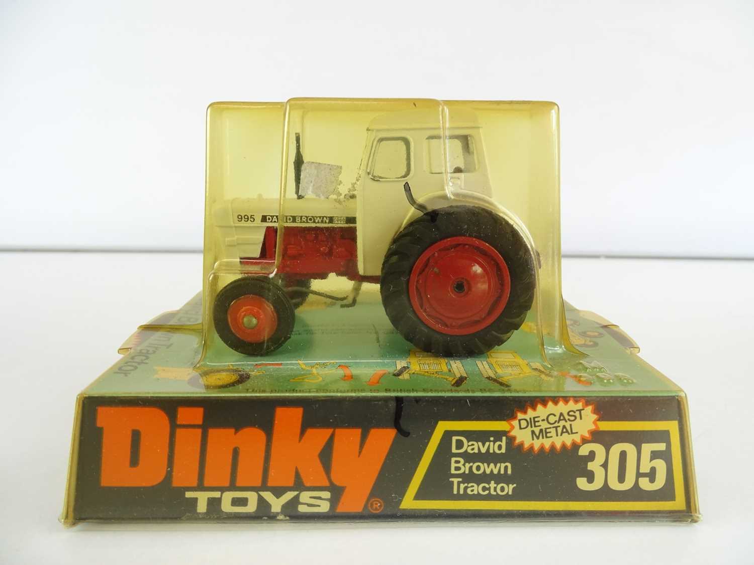 A group of DINKY tractors comprising 305, 308 and 437 - G/VG in G boxes (3) - Image 3 of 4