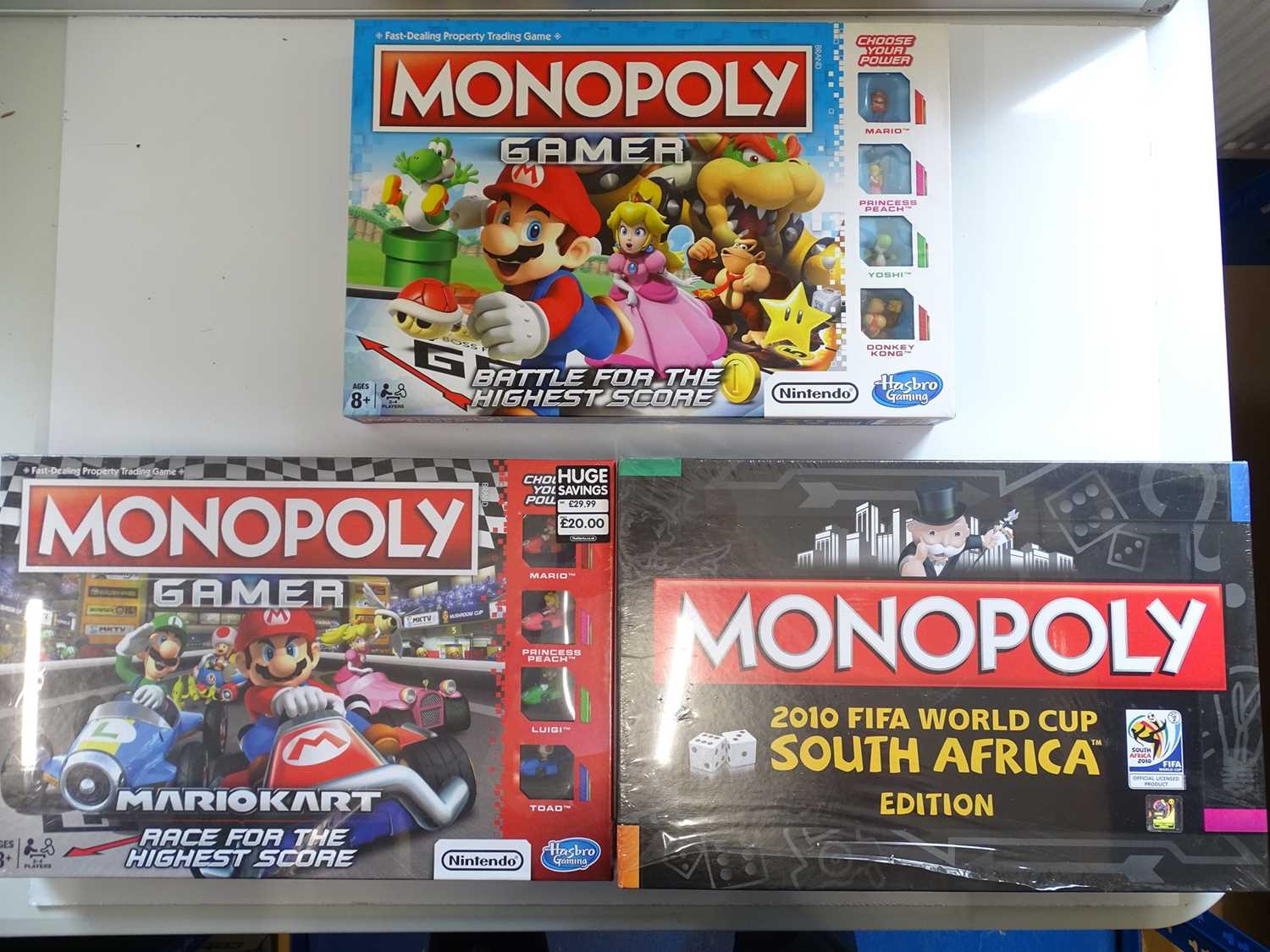 A group of Monopoly sets, all sealed as new, to include FIFA and Mario editions - VG/E in VG - Image 3 of 3