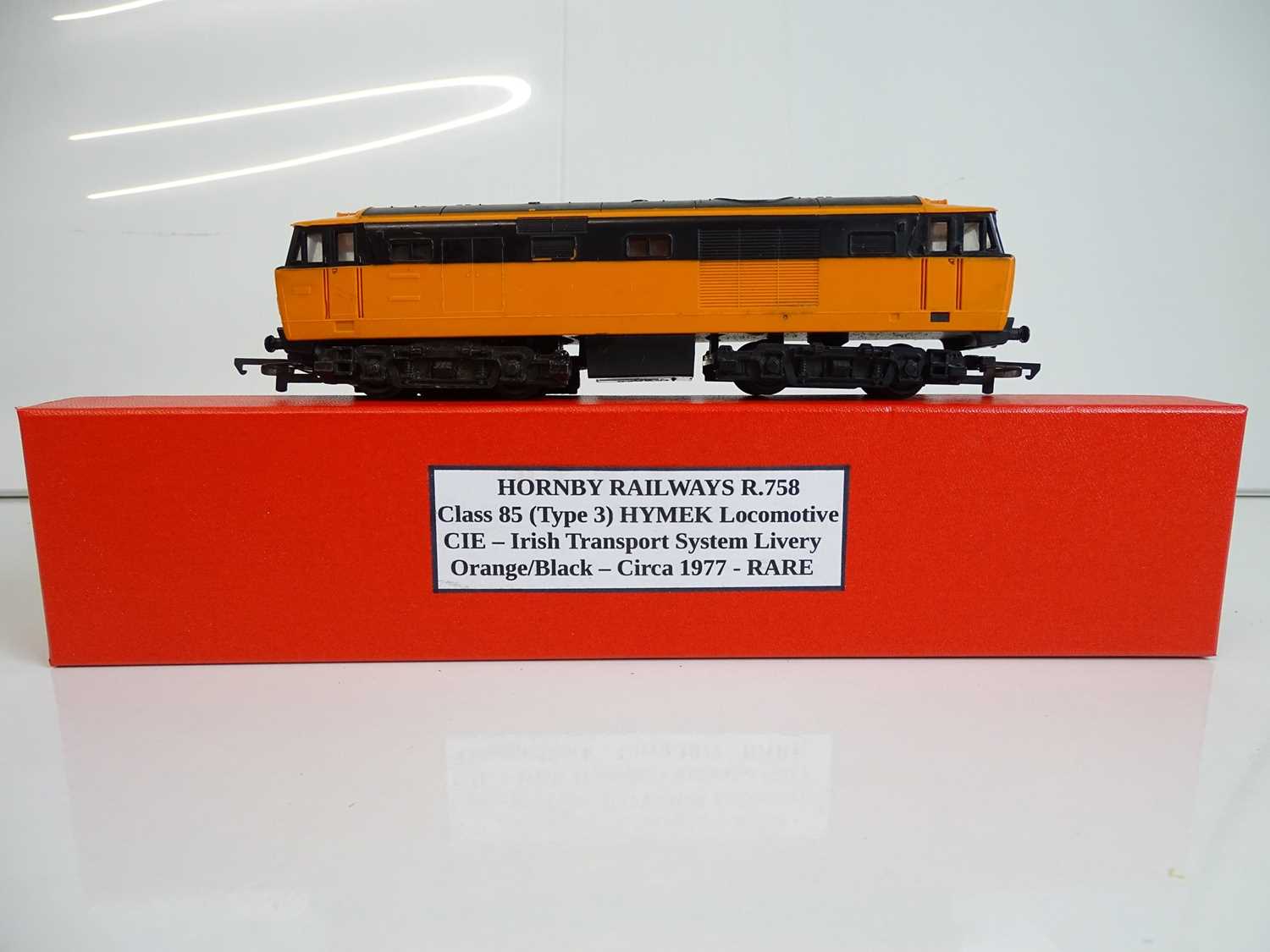 A HORNBY OO Gauge Hymek diesel loco in fictitious Irish CIE livery - as produced by HORNBY in the - Image 2 of 2