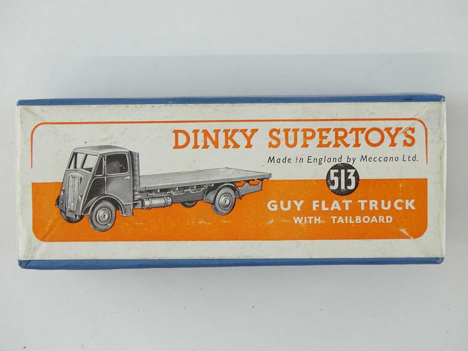 A DINKY Supertoys 513 Guy Flat Truck with Tailboard - dark green cab and chassis and mid-green - Image 5 of 5