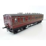 A kit built finescale O Gauge Midland Railway brake 3rd compartment coach - built to a good standard