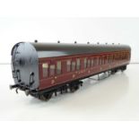 An ACE TRAINS finescale O Gauge LMS all 3rd Suburban coach - VG presented in plain box