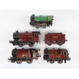 A group of HORNBY O Gauge clockwork locos for spares or repair - F unboxed (4)