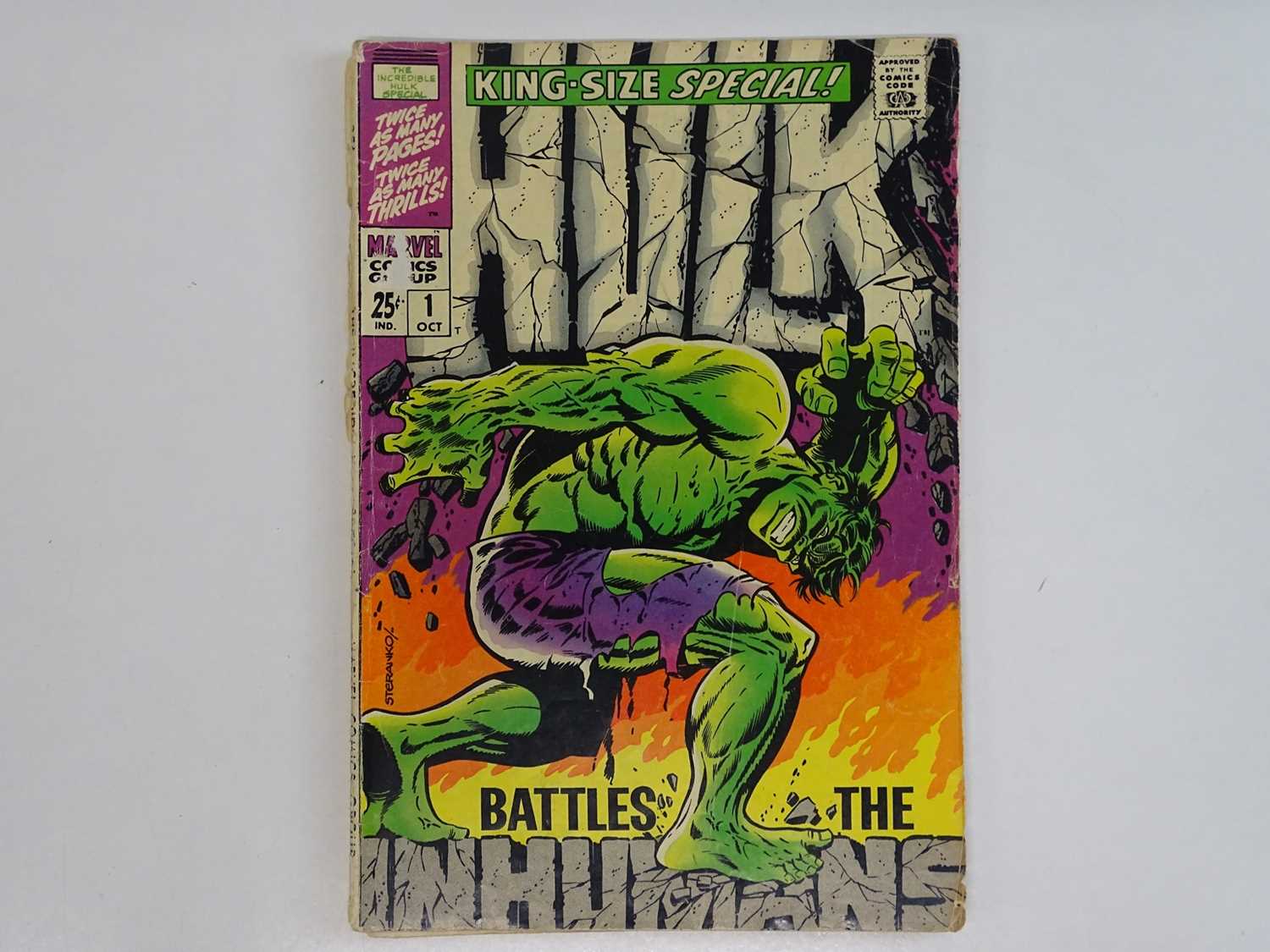 INCREDIBLE HULK: KING-SIZE SPECIAL #1 - (1968 - MARVEL) - Classic Steranko cover + Hulk battles