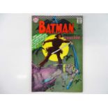 BATMAN #189 - (1967 - DC - UK Cover Price) - KEY Book - First Silver Age appearance of the Scarecrow