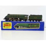 A HORNBY DUBLO 3211 OO gauge 3-rail class A4 steam locomotive in BR green "Mallard" - VG in G/VG