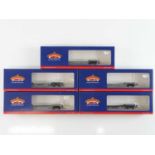 A group of BACHMANN OO gauge Bogie Well wagons in BR and GWR liveries - VG in G boxes (5)