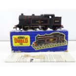 A HORNBY DUBLO 3217 OO gauge 3-rail N2 class steam locomotive in BR black numbered 69567 - G in F/