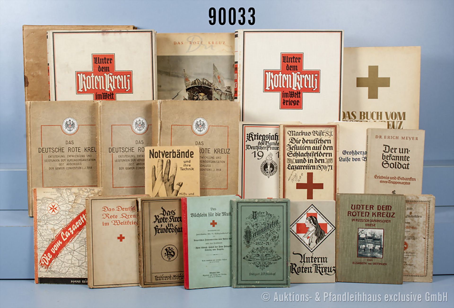 Konv. ca. 50 Bücher und Hefte Rotes Kreuz VK, u. a. 2 x "Unter dem Roten Kreuz im...