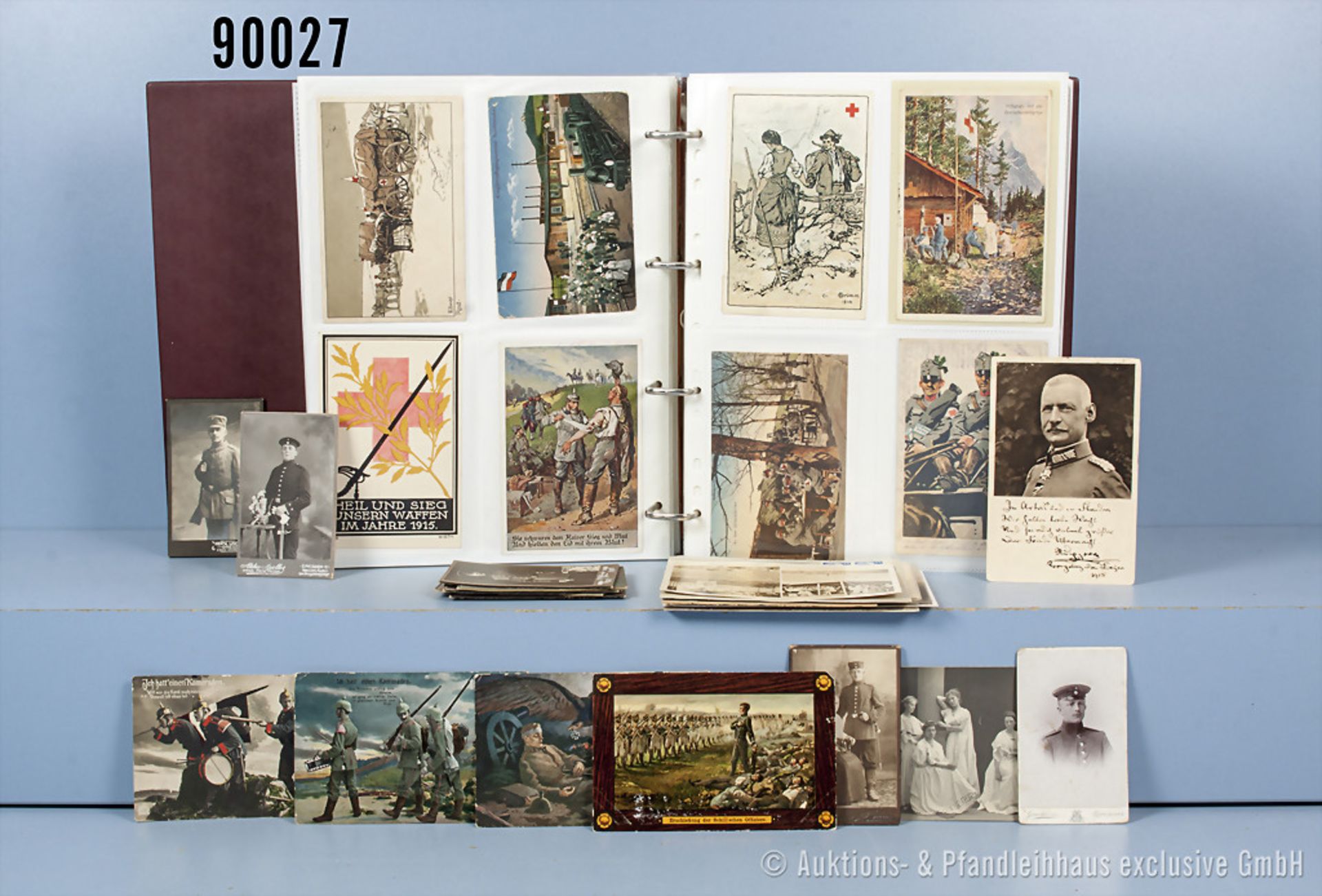 Sehr umfangreiches Postkartenkonvolut in neuzeitlichem Album, überwiegend Kaiserzeit,...