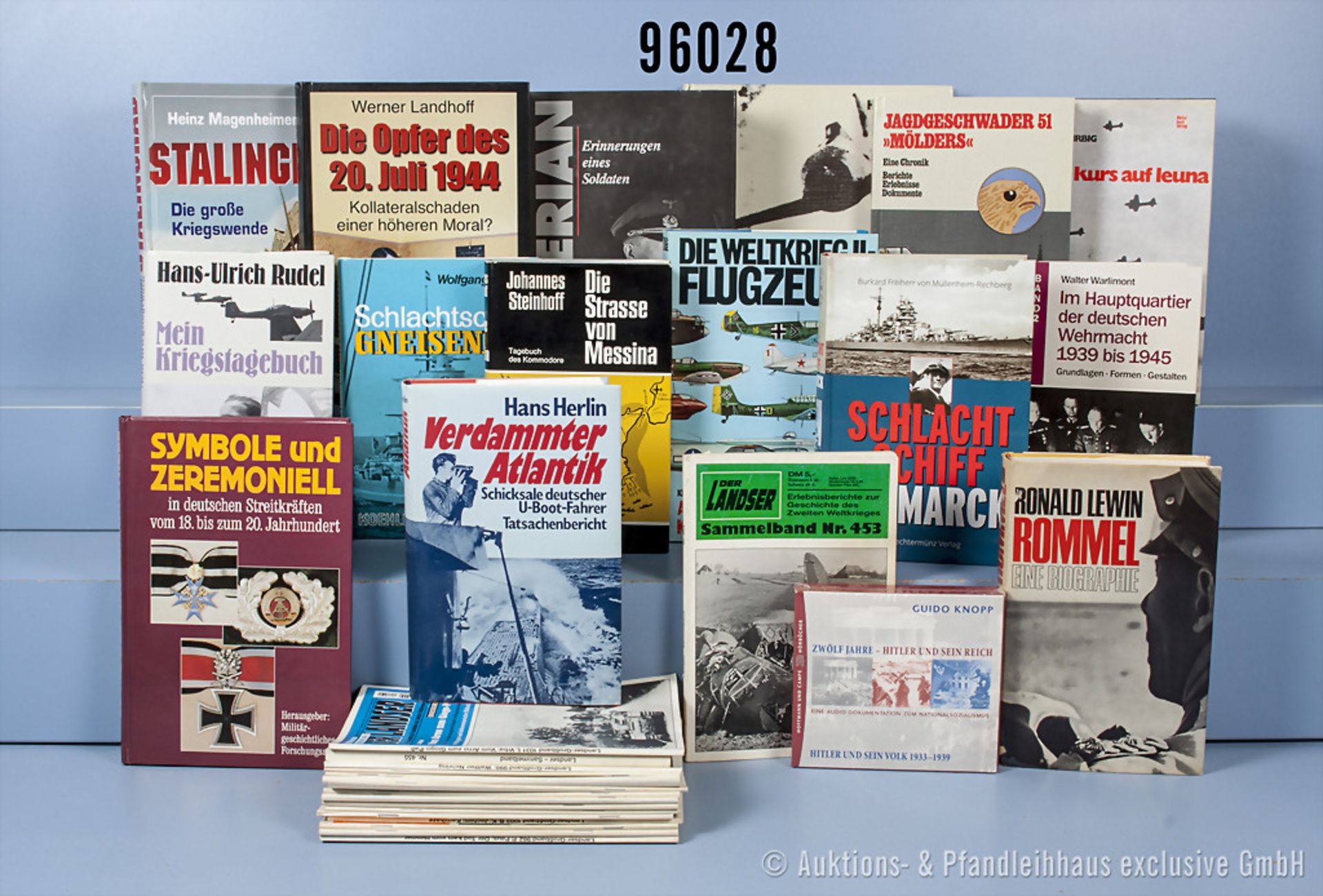 Konv. ca. 130 Bücher, Hefte, NK überwiegend über den 2. WK, Romane, Bildbände, Biografien...
