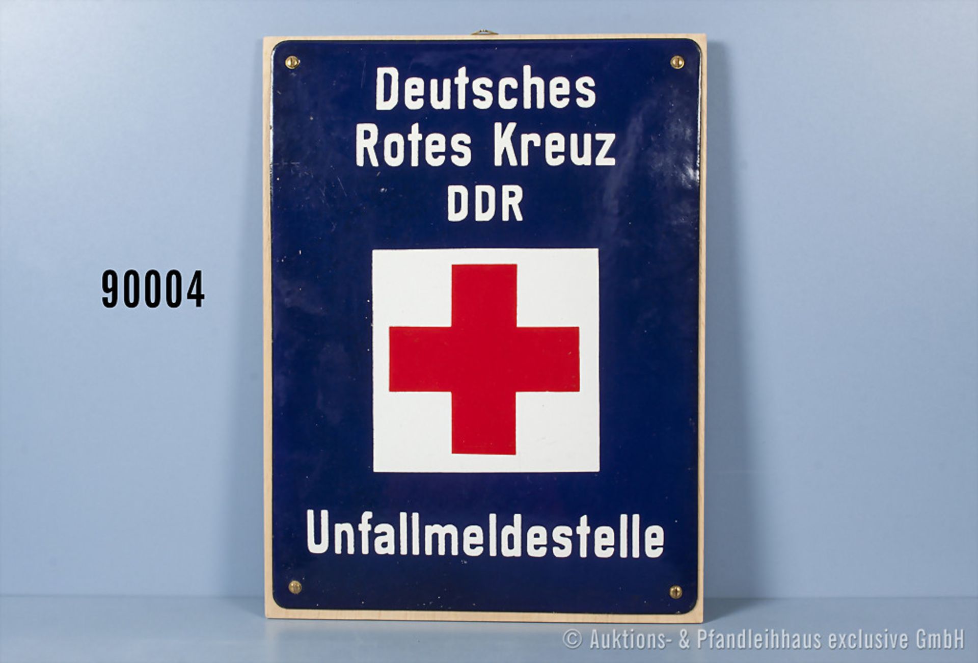 Emailleschild DDR "Unfallmeldestelle", aufgeschraubt auf Sperrholzplatte, Größe ca. 30 x...