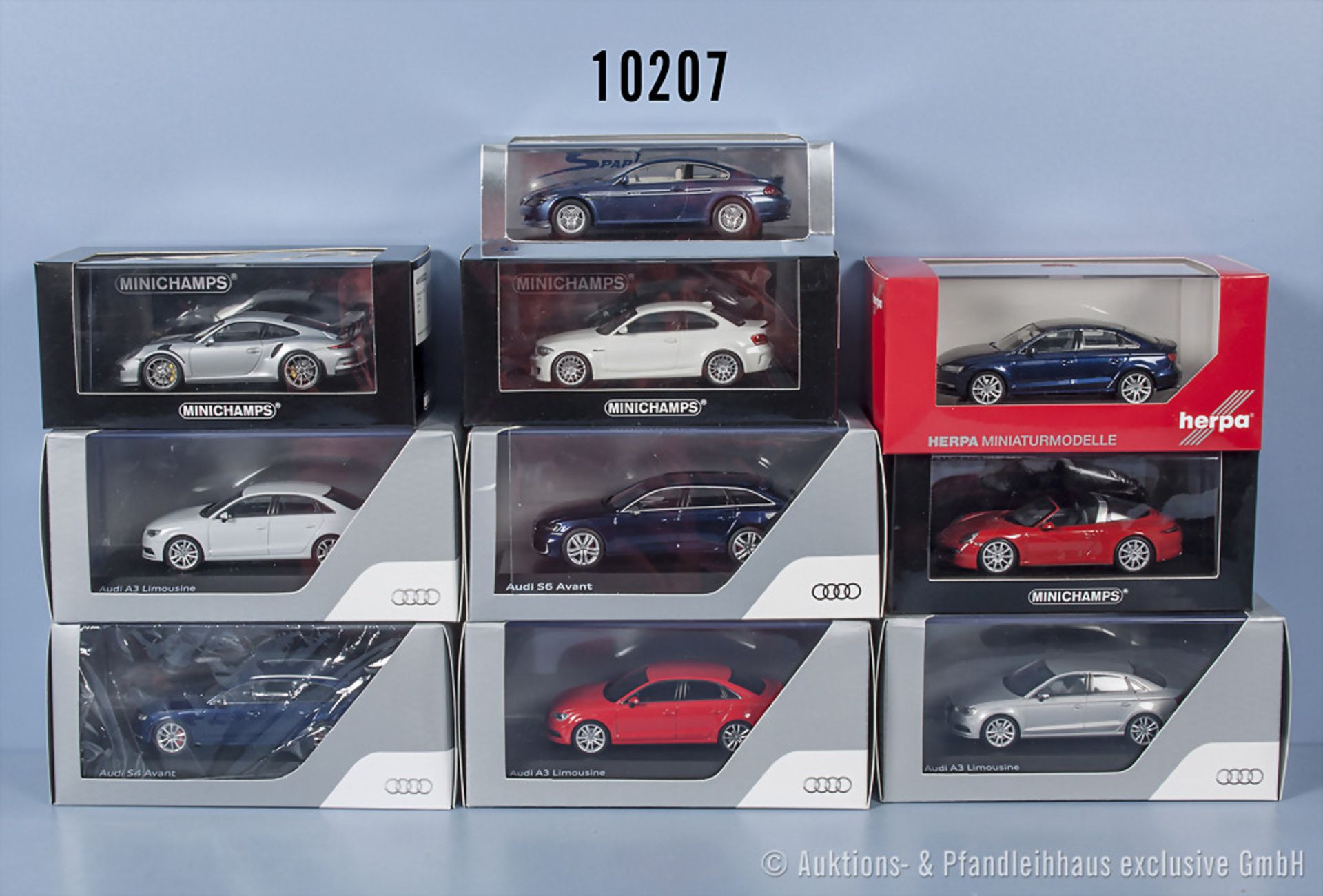 Konv. 10 Modellfahrzeuge Sportwagen, dabei Porsche 911 GT3 RS, BMW 1er M Coupé, Audi S4 ...