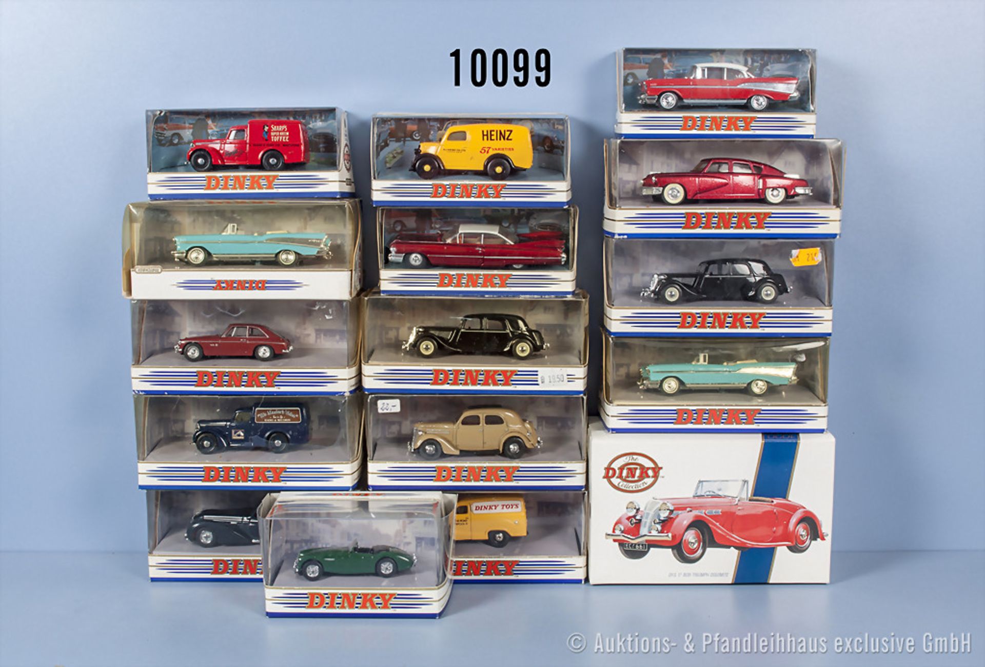 Konv. 16 Dinky Toys Modellfahrzeuge dabei Lieferwagen, Oldtimer usw., Metallausf., M ...