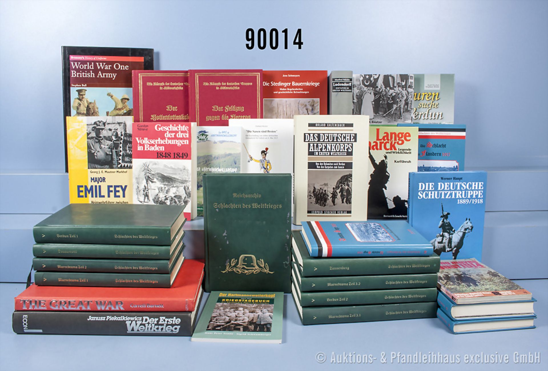 Konv. 30 Bücher (NK) über Deutsche Kolonien und den 1. WK, u.a. 9 Bände "Schlachten des ...