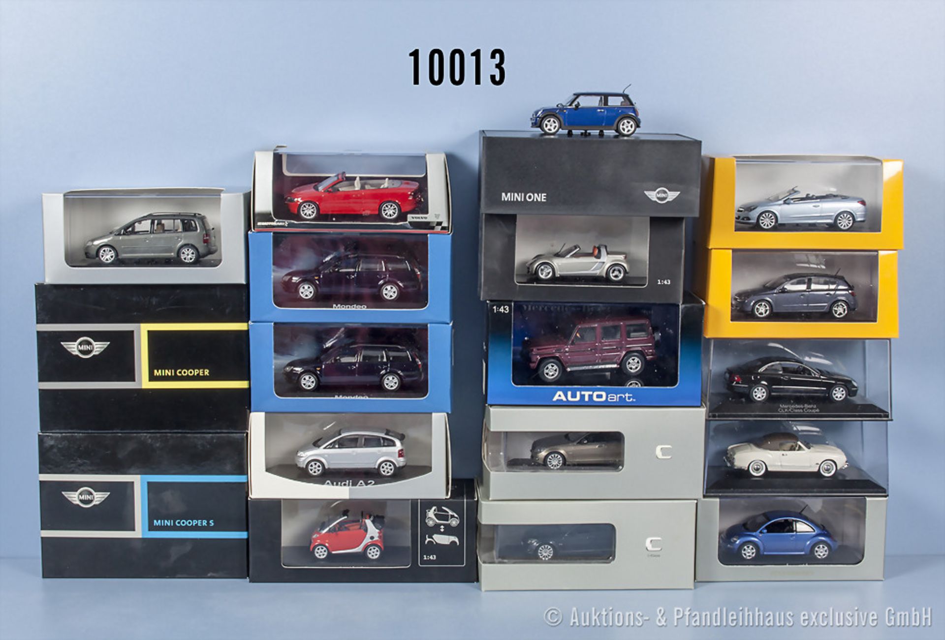 Konv. 18 Modellfahrzeuge dabei Smart, Mini, VW, Audi usw., Hersteller Minichamps, ...