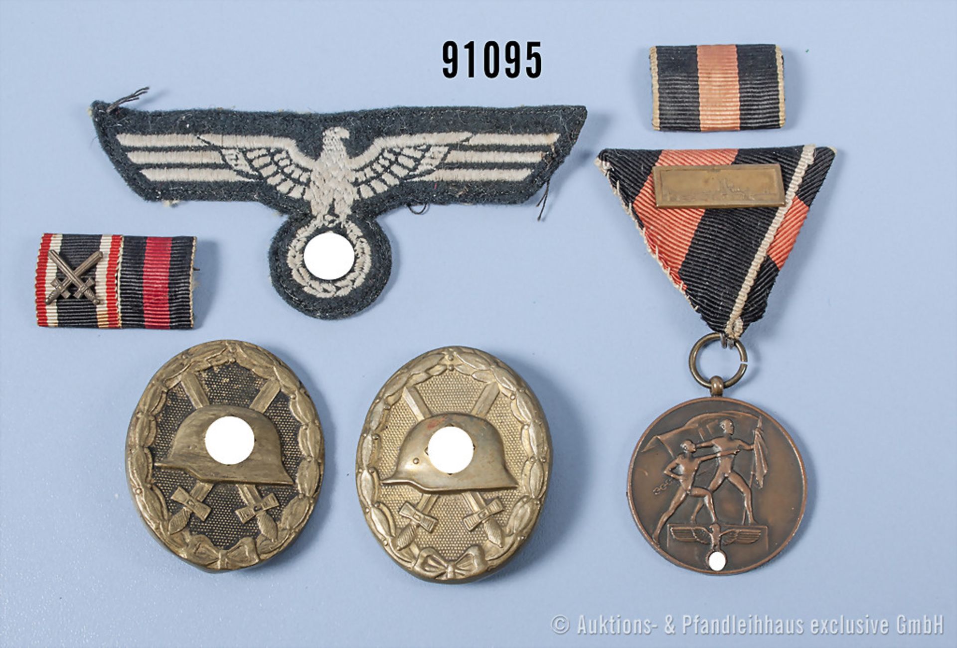 Konv. Sudetenlandmedaille (ungewöhnliche Prägung) am Dreiecksband mit Spange "Prager ...