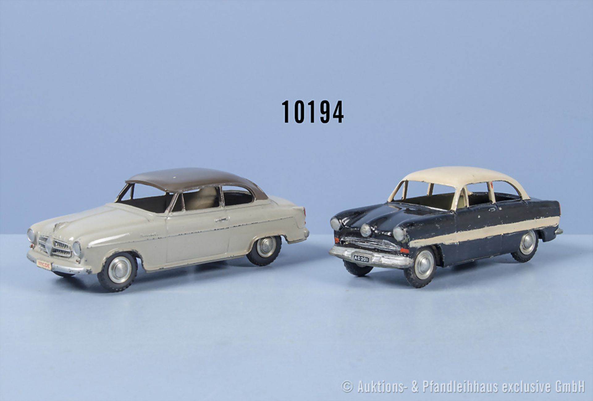 Konv. 2 Märklin Modellfahrzeuge, 5524/4 (8018) Ford Taunus 15 M (neu lackiert) und ...