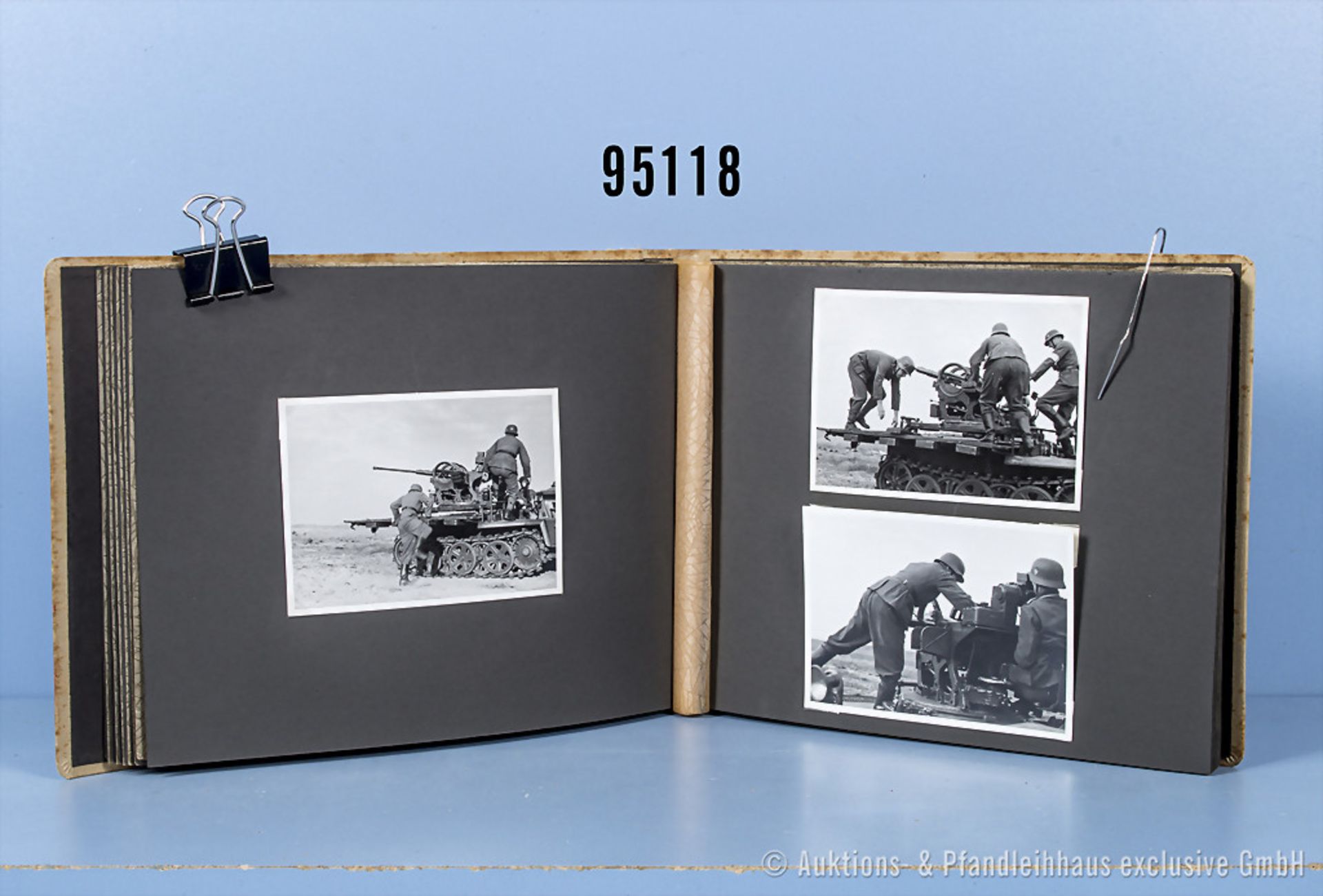 Fotoalbum eines Soldaten der Panzer-Jäger-Abteilung 654, 89 Fotos mit teilweise ...