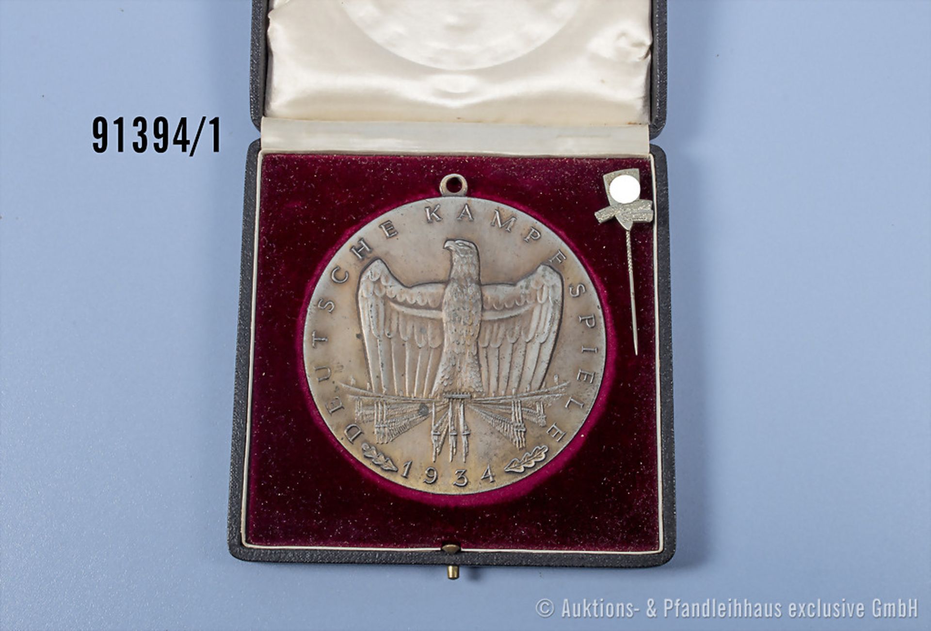 Konv. Medaille "Deutsche Kampfspiele 1934 - Dem Sieger", Zinkausf., im dazugehörigen ...