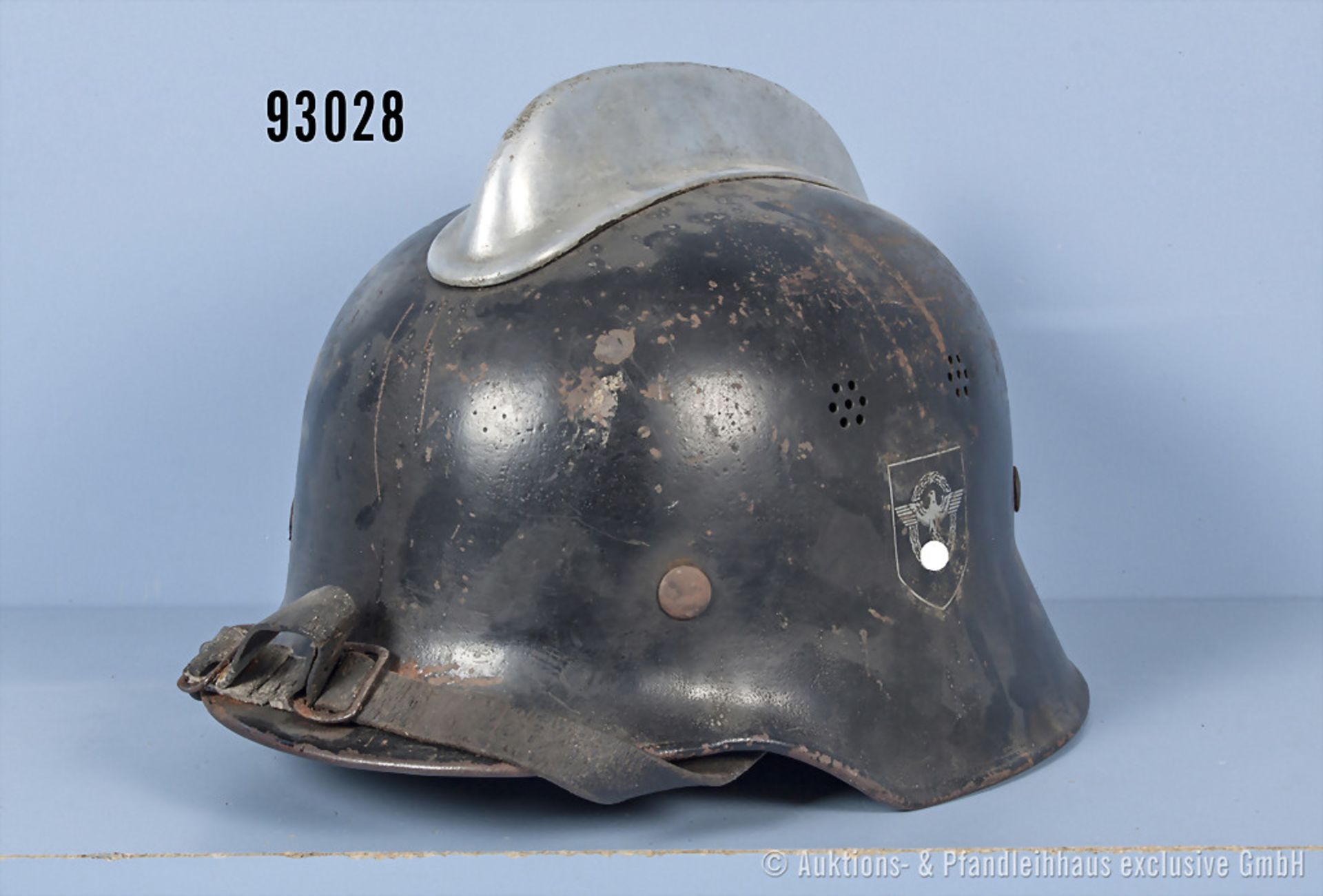 Stahlhelm Feuerlöschpolizei 3. Reich, komplett mit beiden Abzeichen, Innenfutter, ...