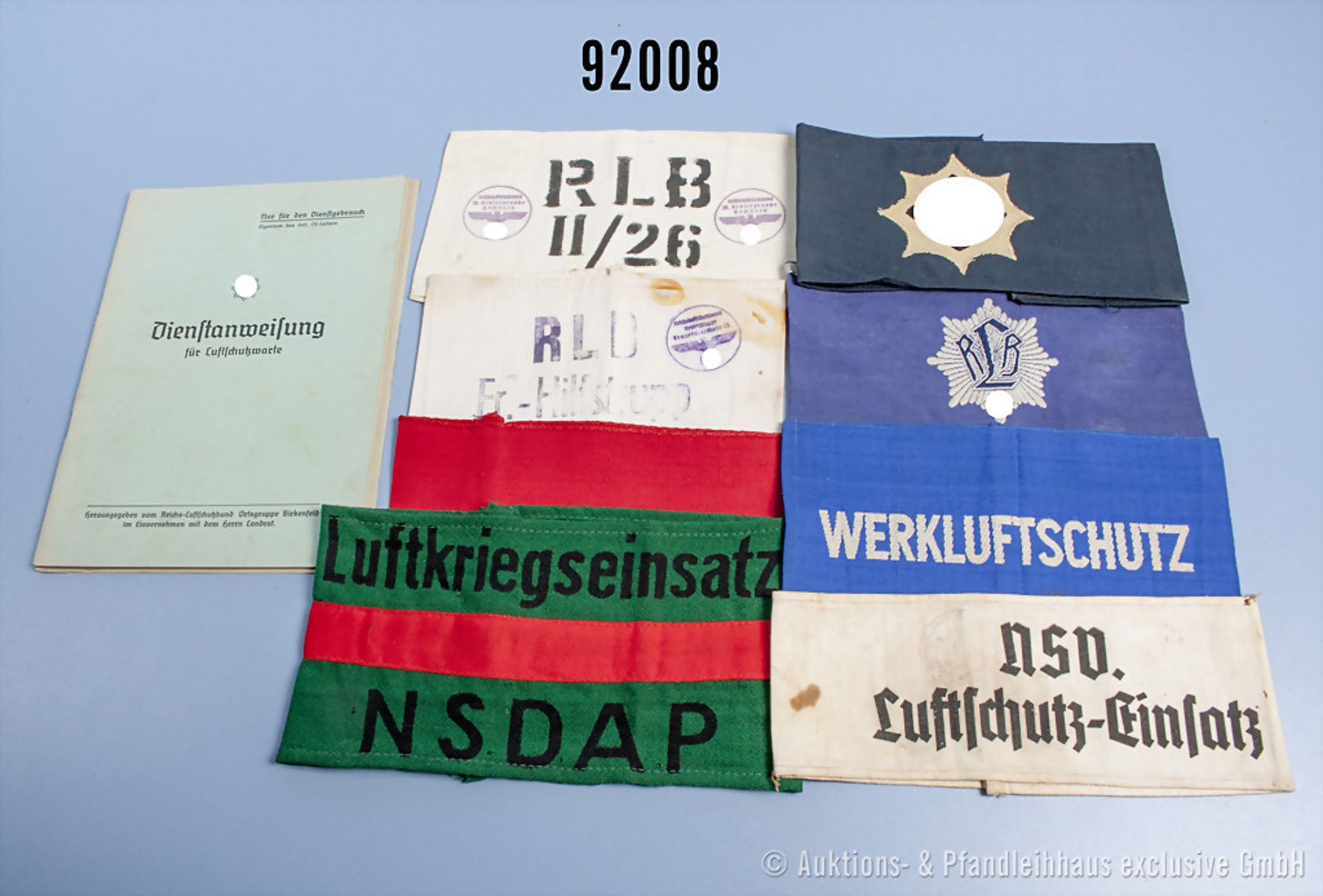 Konvolut RLB Reichsluftschutzbund 8 Armbinden, u.a. NSDAP Luftkriegseinsatz, NSV ...