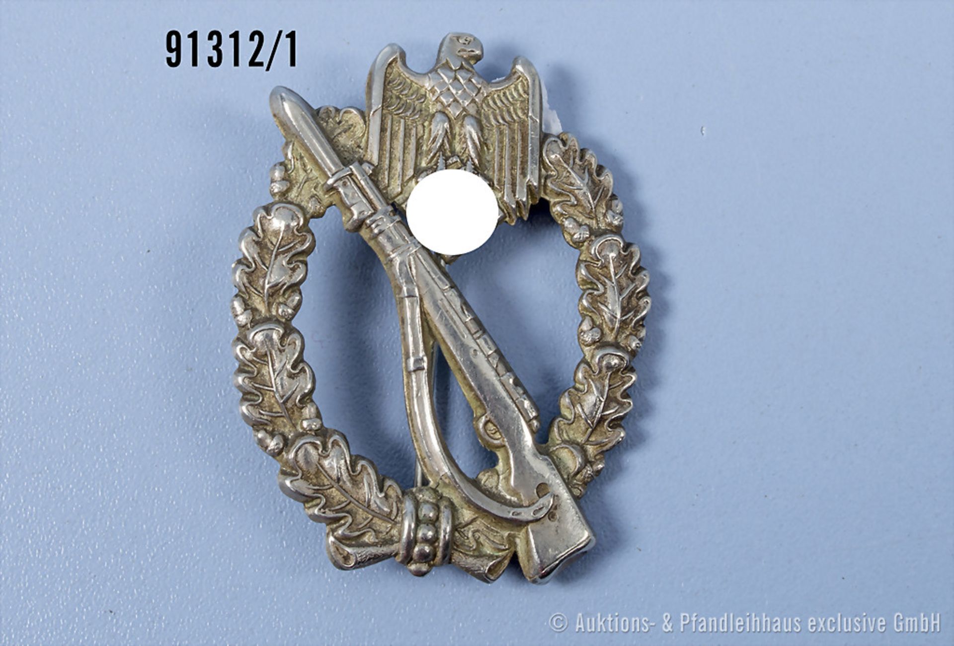 Infanterie-Sturmabzeichen in Silber, hohle Buntmetallausf., guter Zustand mit ...