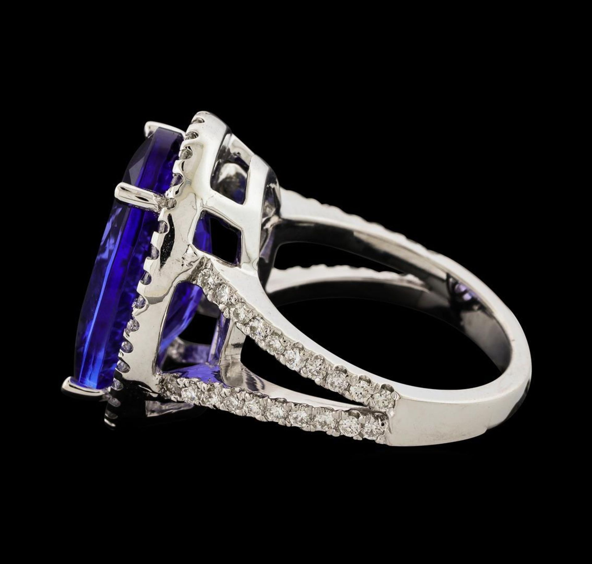 10.86 ctw Tanzanite and Diamond Ring - 14KT White Gold - Image 3 of 5