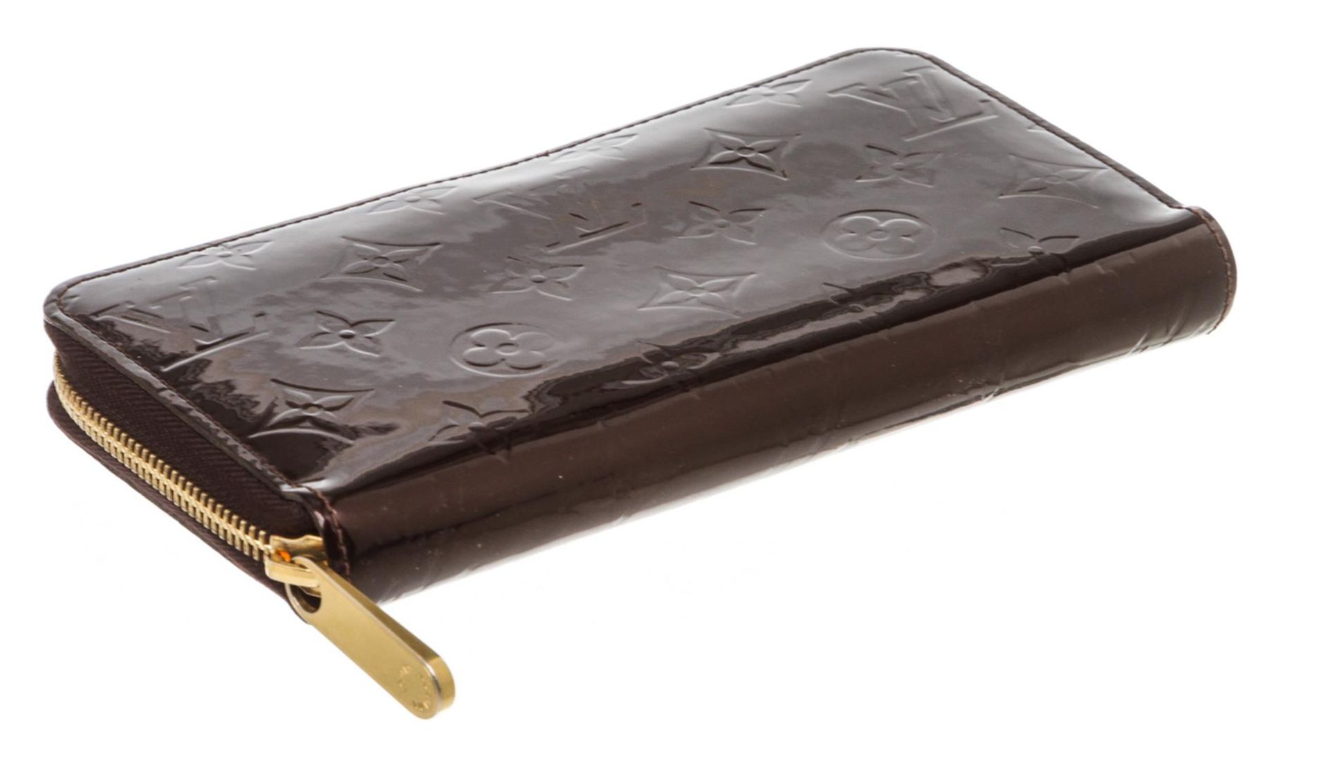 Louis Vuitton Amarante Vernis Monogram Zippy Wallet - Image 4 of 7