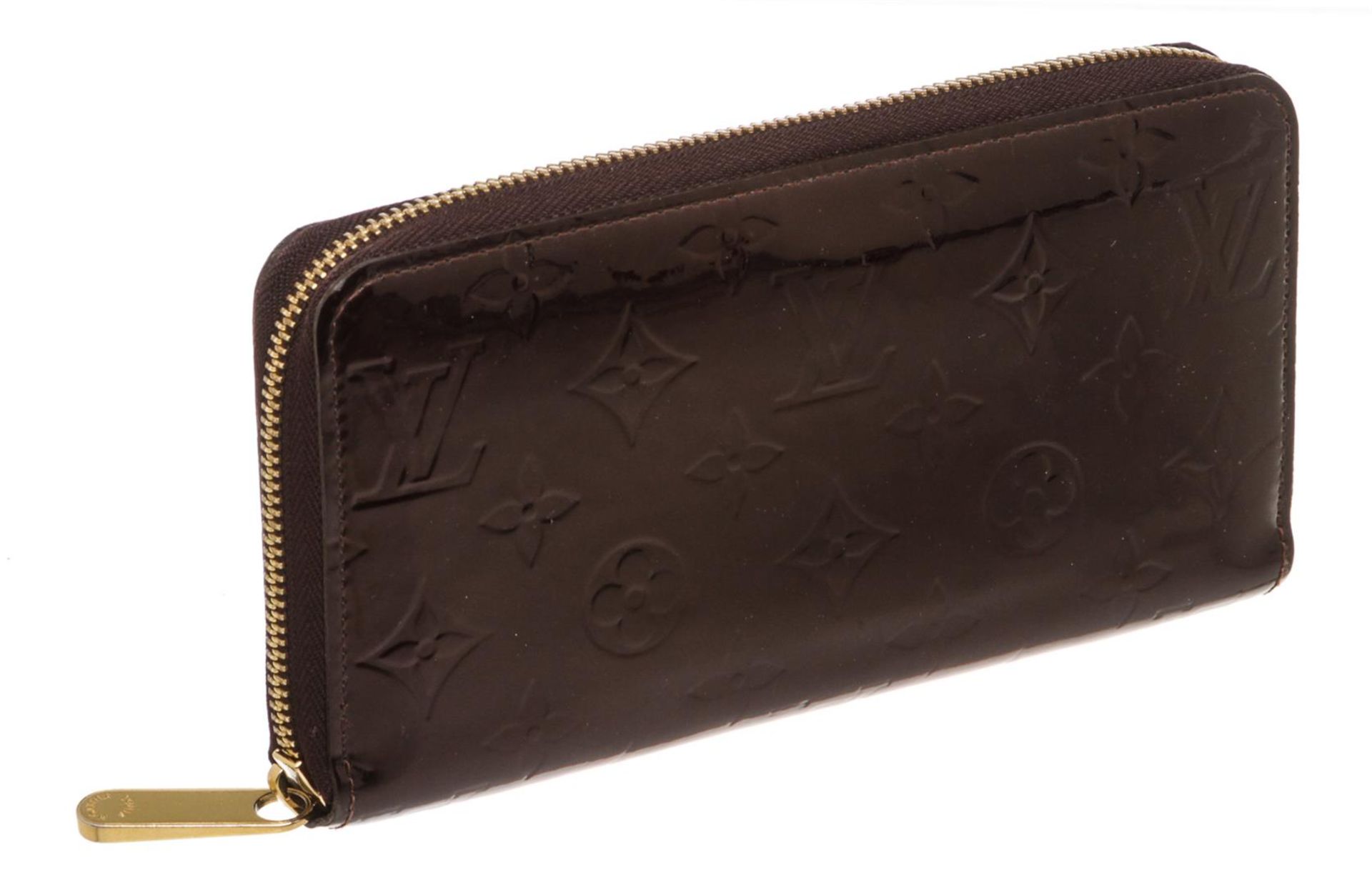 Louis Vuitton Amarante Vernis Monogram Zippy Wallet - Image 2 of 7