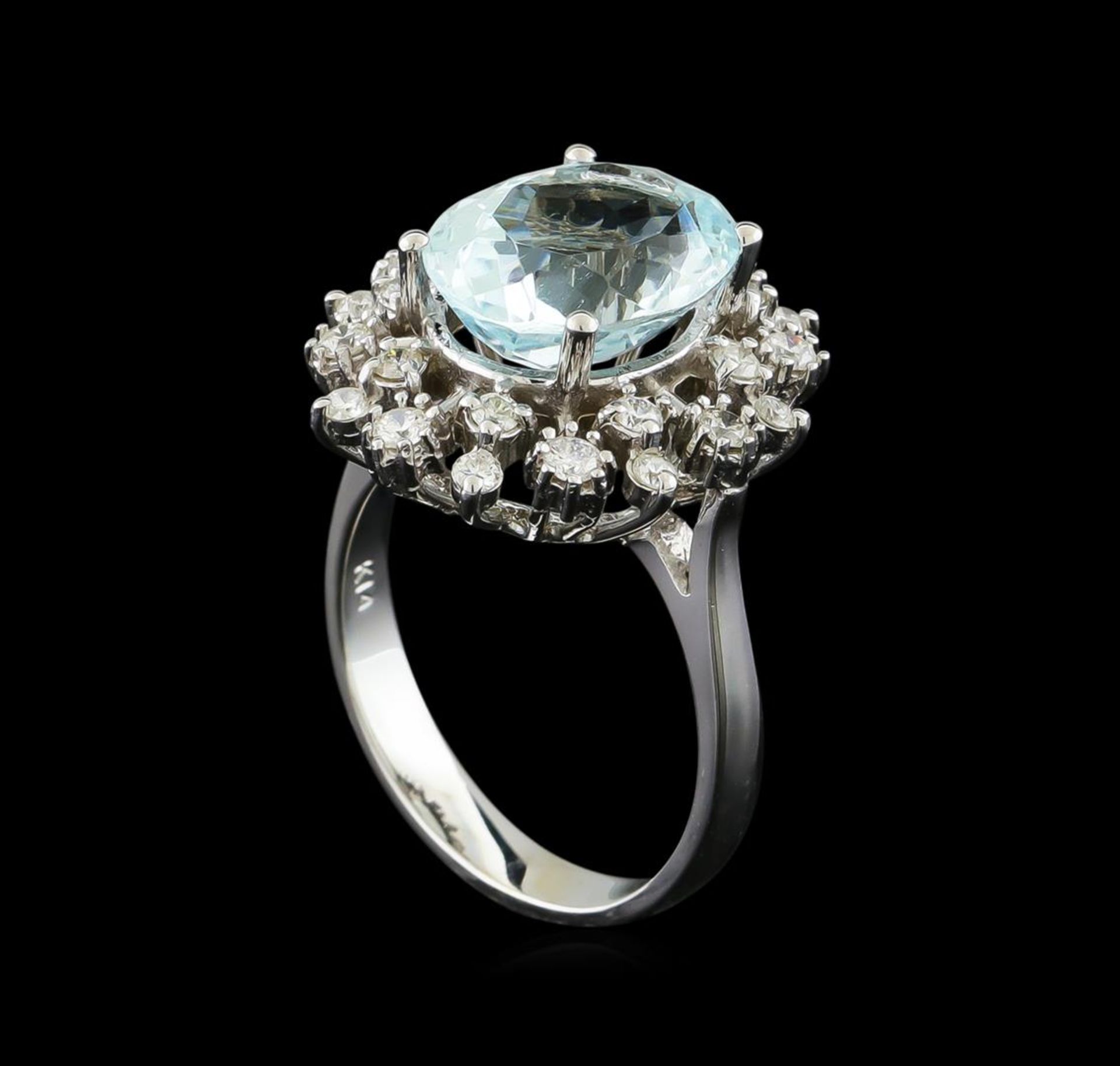4.3 ctw Aquamarine and Diamond Ring - 14KT White Gold - Image 4 of 4