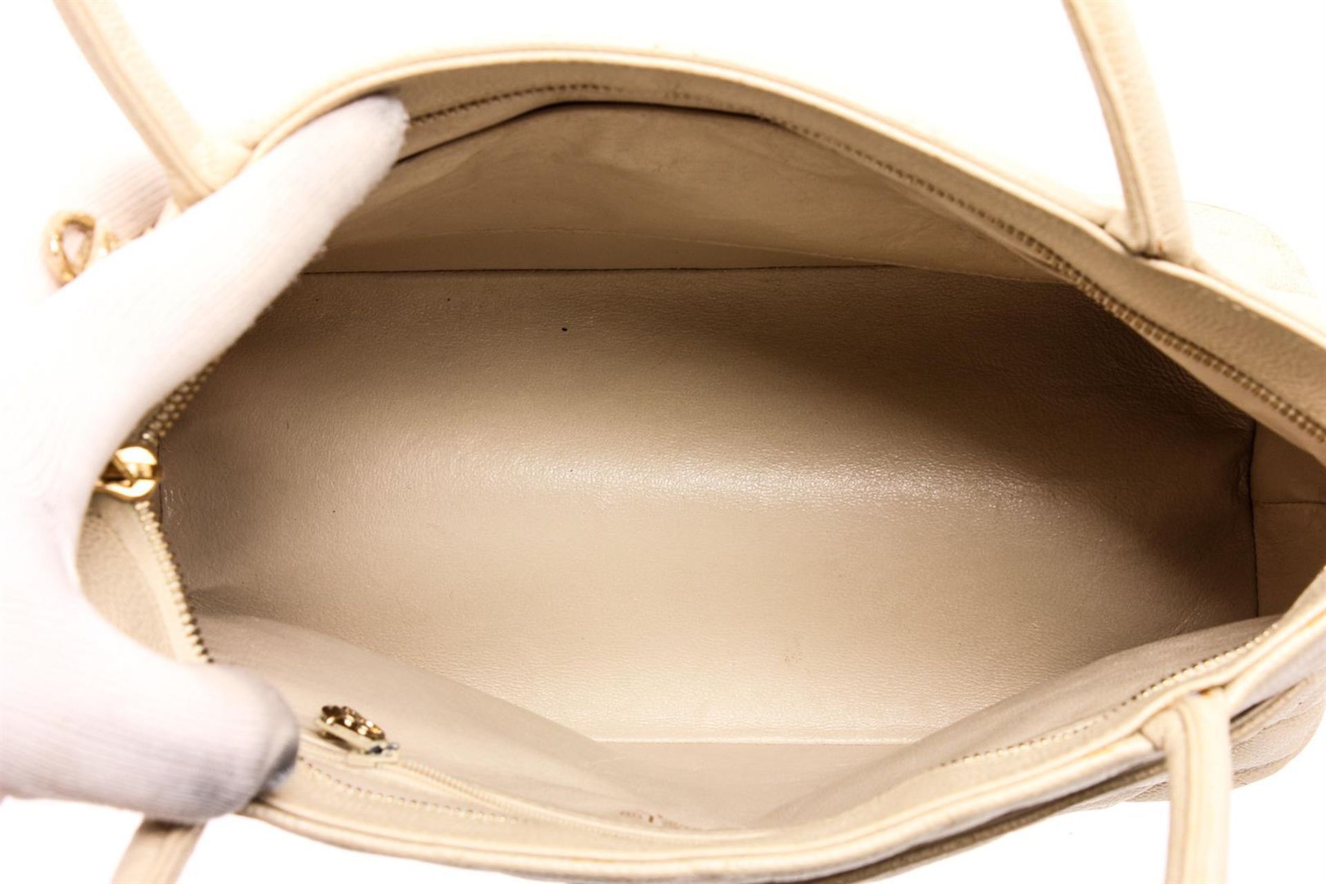 Chanel Cream Caviar Leather Reissue Medallion Tote - Image 5 of 7