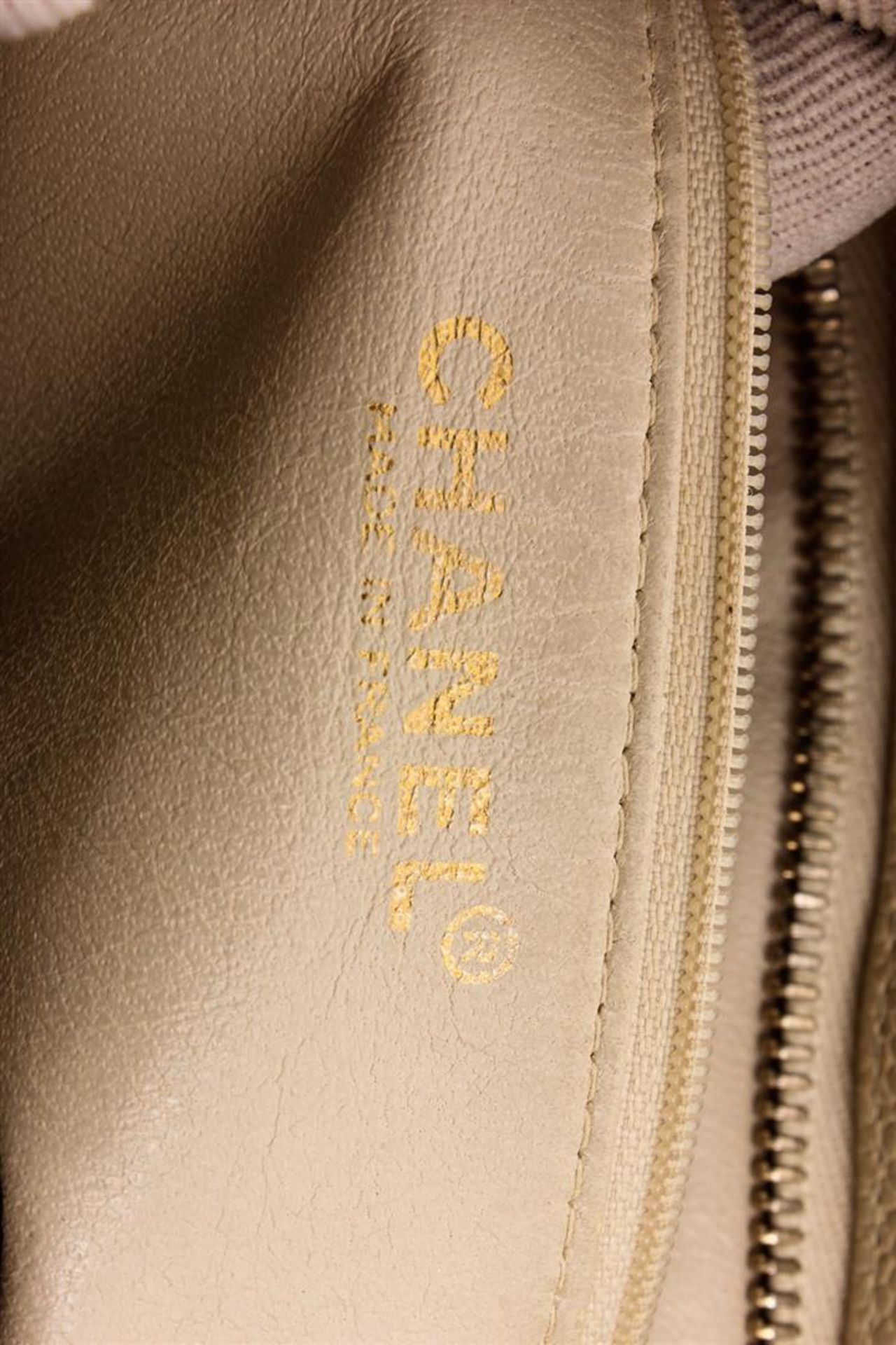 Chanel Cream Caviar Leather Reissue Medallion Tote - Image 6 of 7