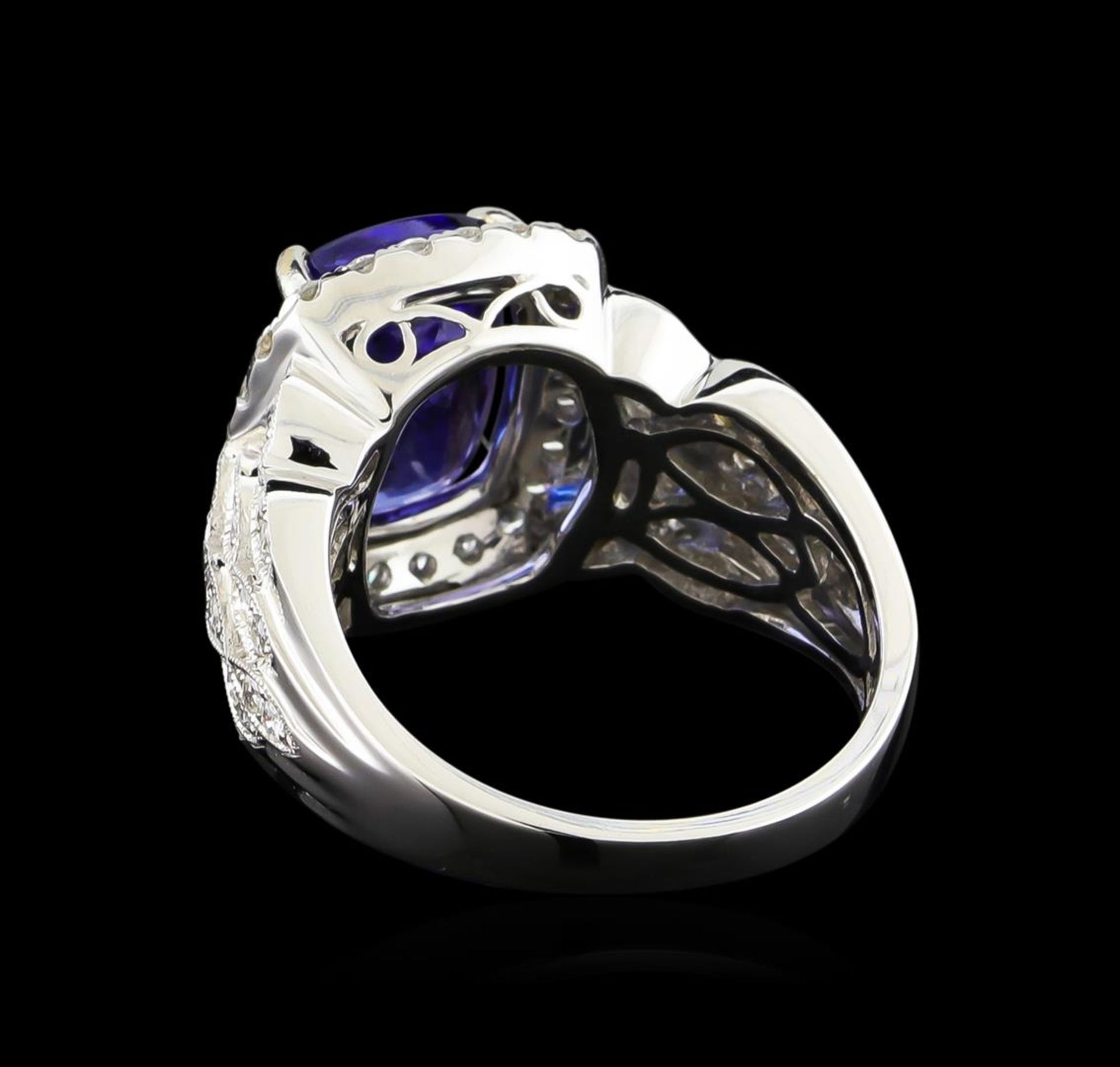 14KT White Gold 4.23 ctw Tanzanite and Diamond Ring - Image 3 of 5