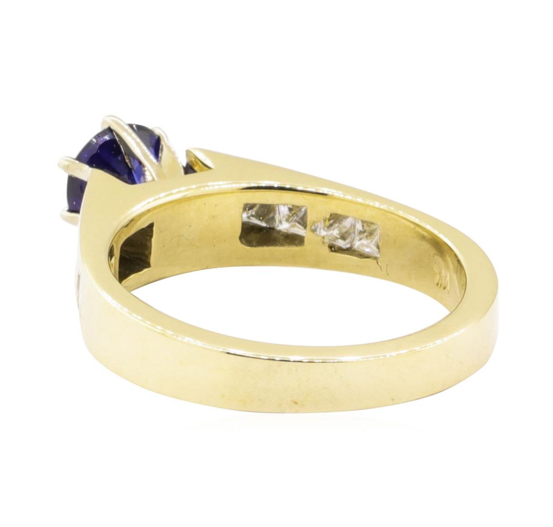 1.60 ctw Blue Sapphire and Diamond Ring - 14KT Yellow Gold - Image 3 of 4