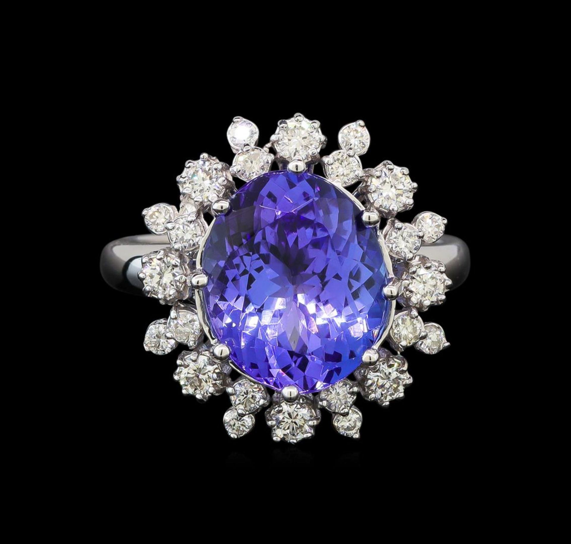 14KT White Gold 4.91 ctw Tanzanite and Diamond Ring - Image 2 of 5