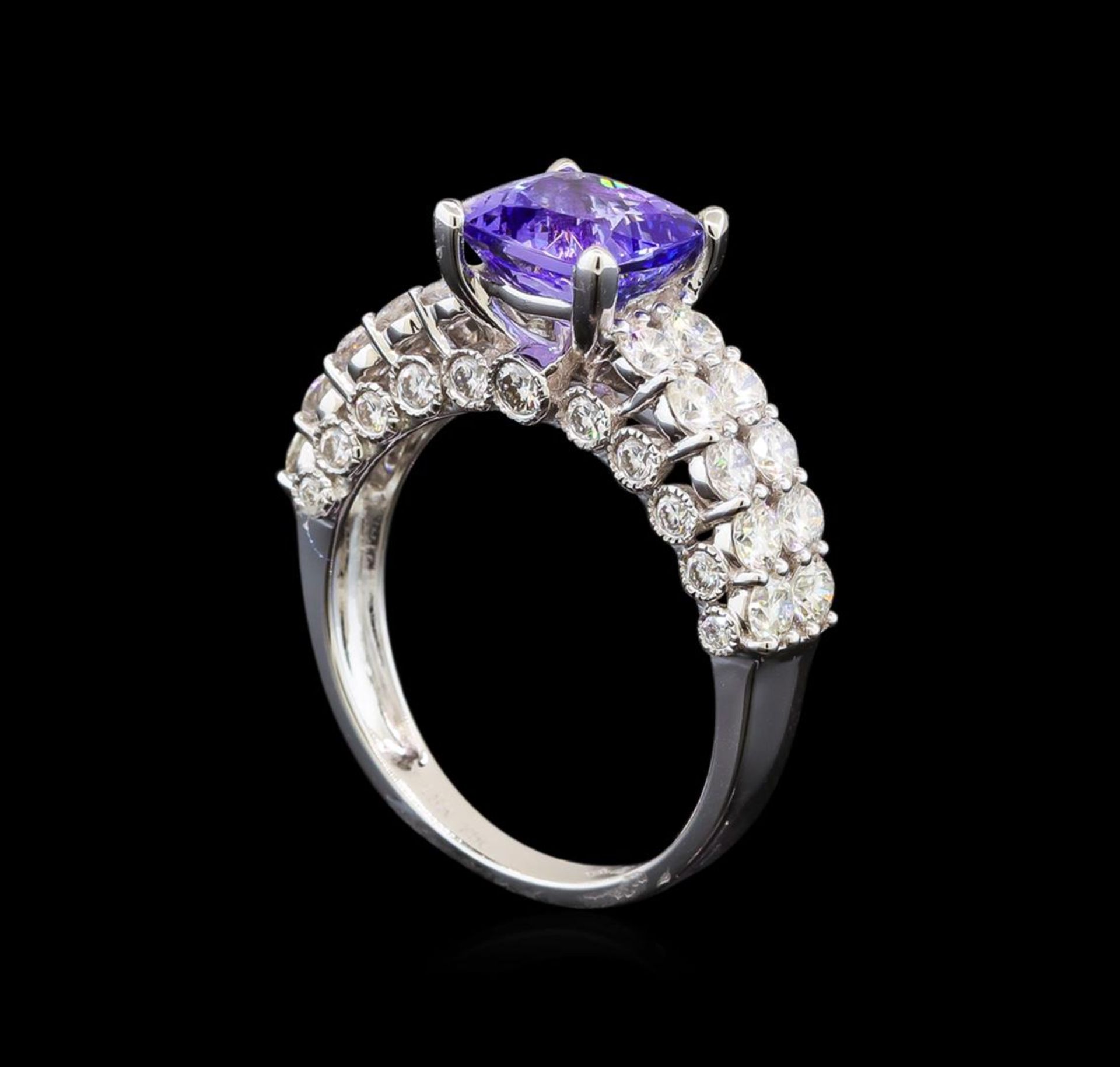 18KT White Gold 2.30 ctw Tanzanite and Diamond Ring - Image 4 of 5