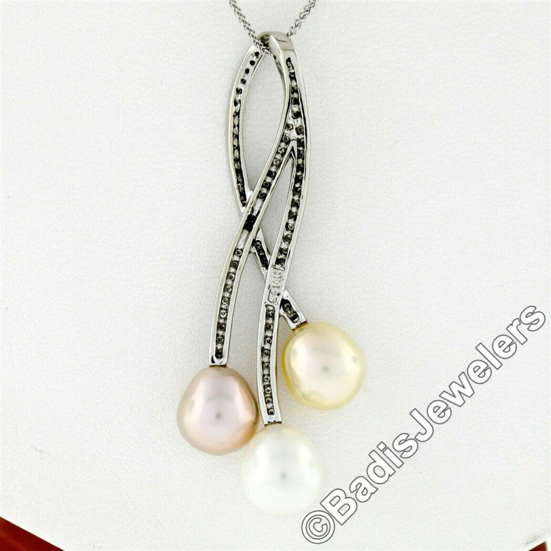 14kt White Gold 0.55ctw Diamond & Tri-Color Pearl Tulip Flower Pendant Necklace - Image 6 of 7