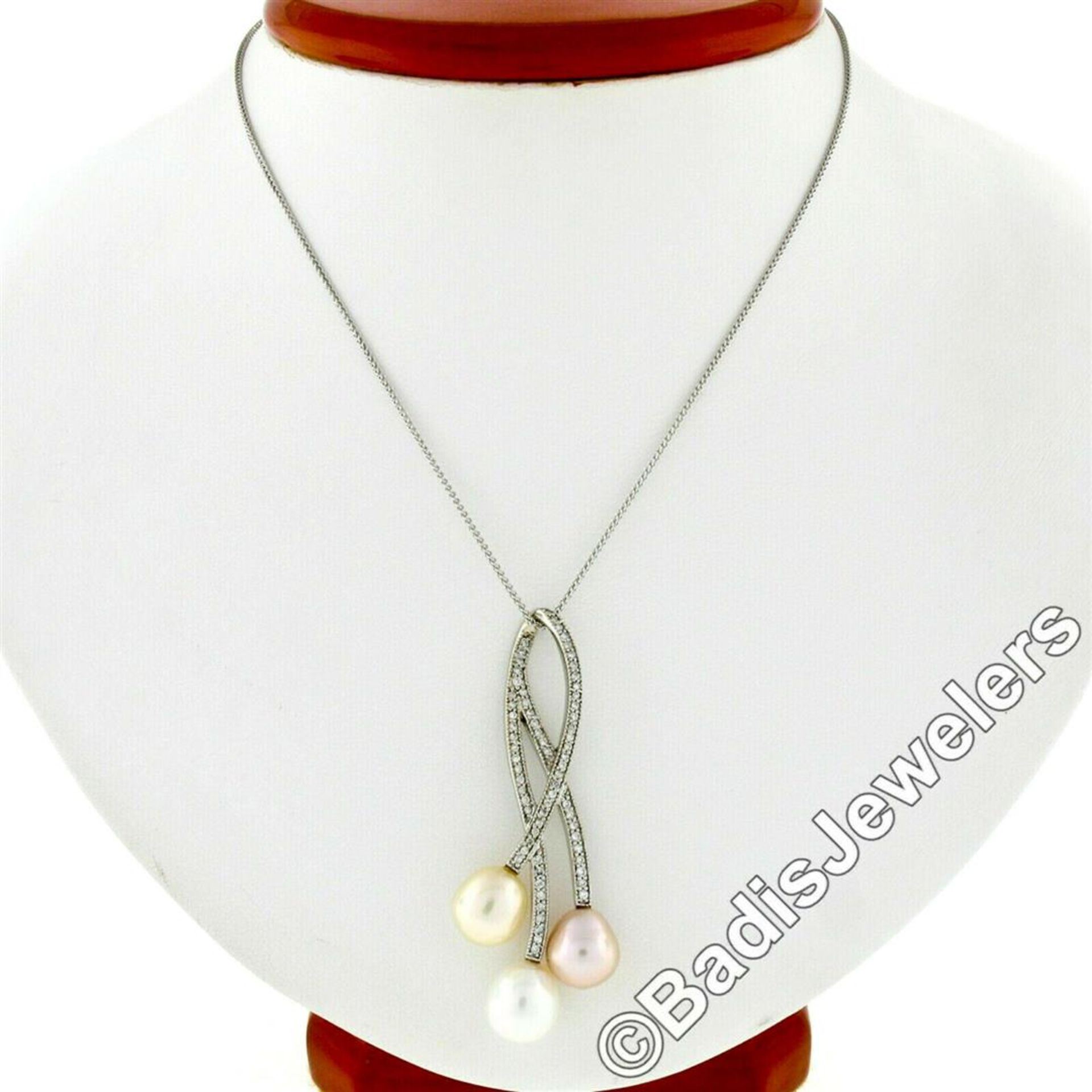 14kt White Gold 0.55ctw Diamond & Tri-Color Pearl Tulip Flower Pendant Necklace - Image 3 of 7