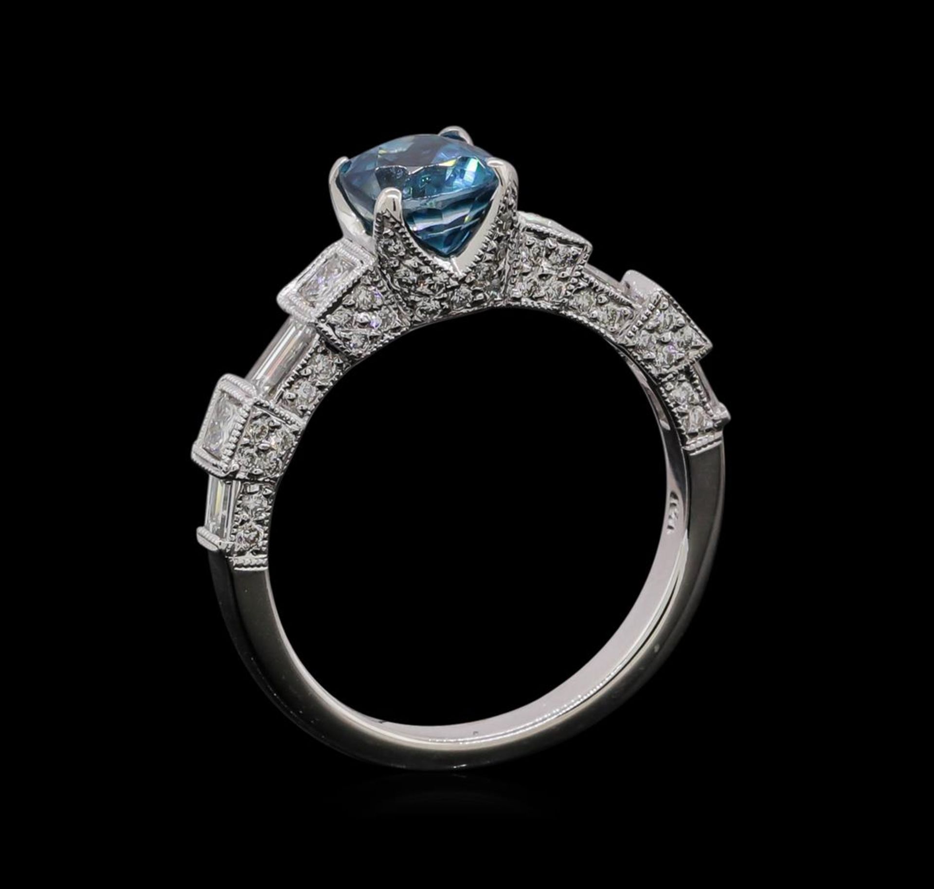 1.92 ctw Blue Zircon and Diamond Ring - 18KT White Gold - Image 4 of 5
