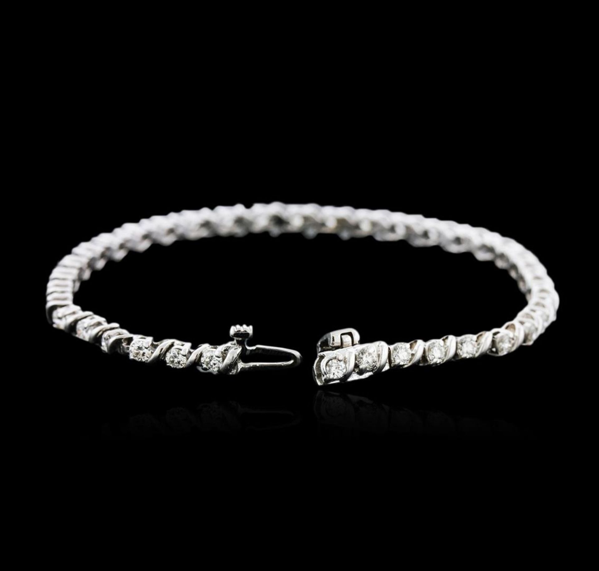 14KT White Gold 2.23 ctw Diamond Tennis Bracelet - Image 3 of 4