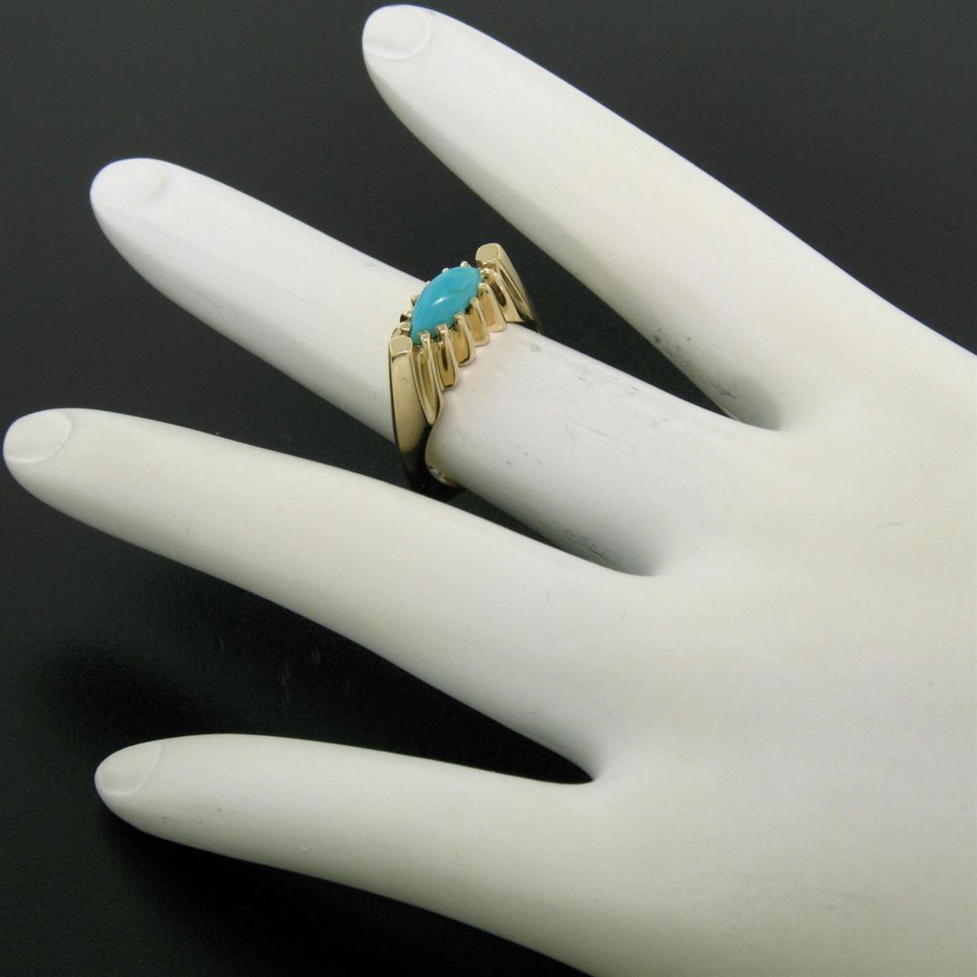 14k Gold Ribbed Marquise Cabochon Robin Egg Turquoise Solitaire Ring - Image 6 of 7