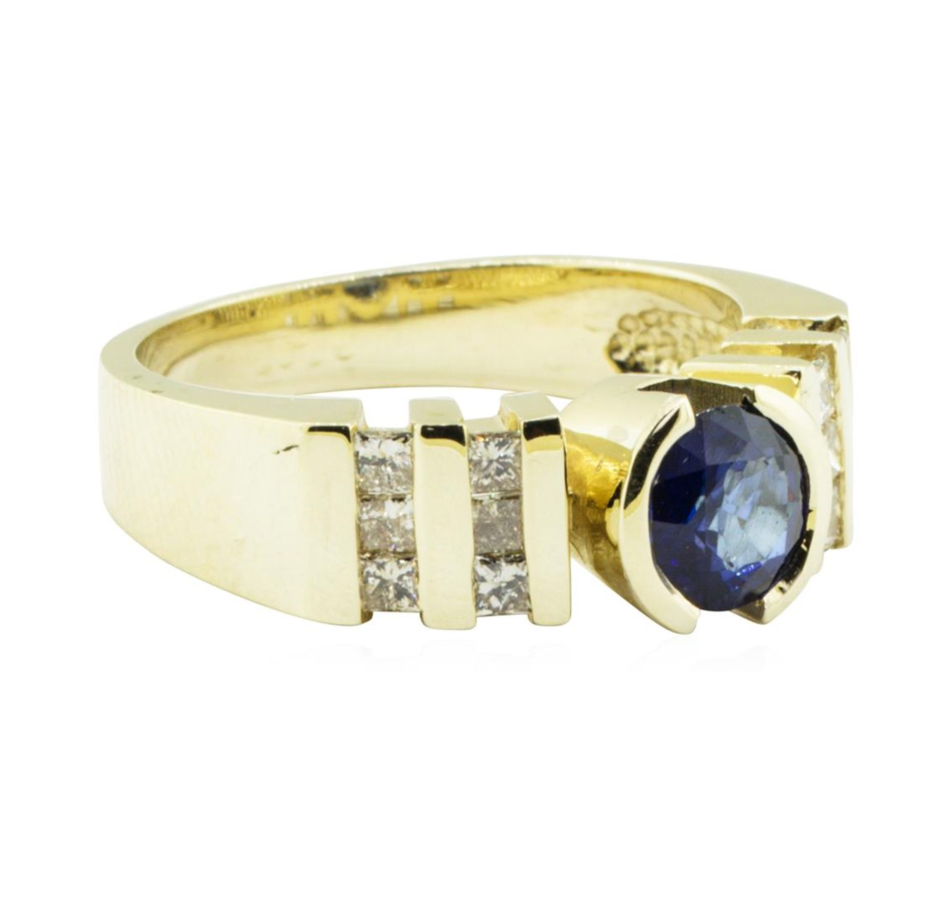 1.45ctw Blue Sapphire and Diamond Ring - 14KT Yellow Gold