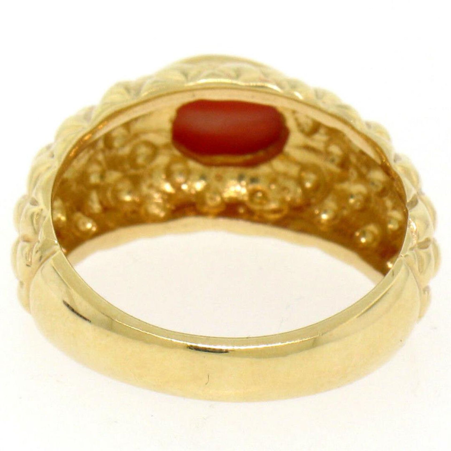 14k Yellow Gold Oval Cabochon Bezel Set Coral Domed Quilted Texture Ring - Image 4 of 8