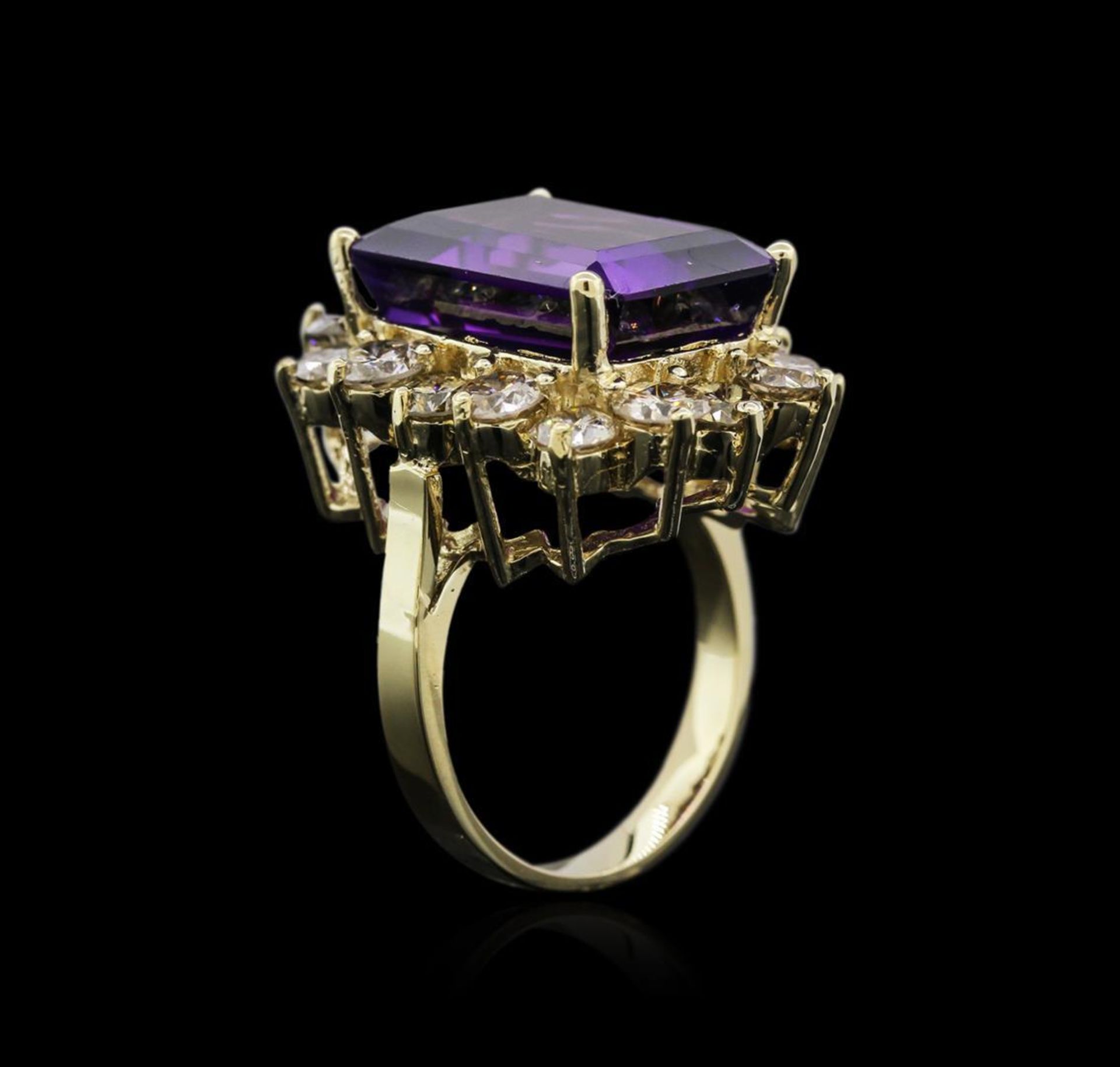 14KT Yellow Gold 10.53 ctw Amethyst and Diamond Ring - Image 3 of 4