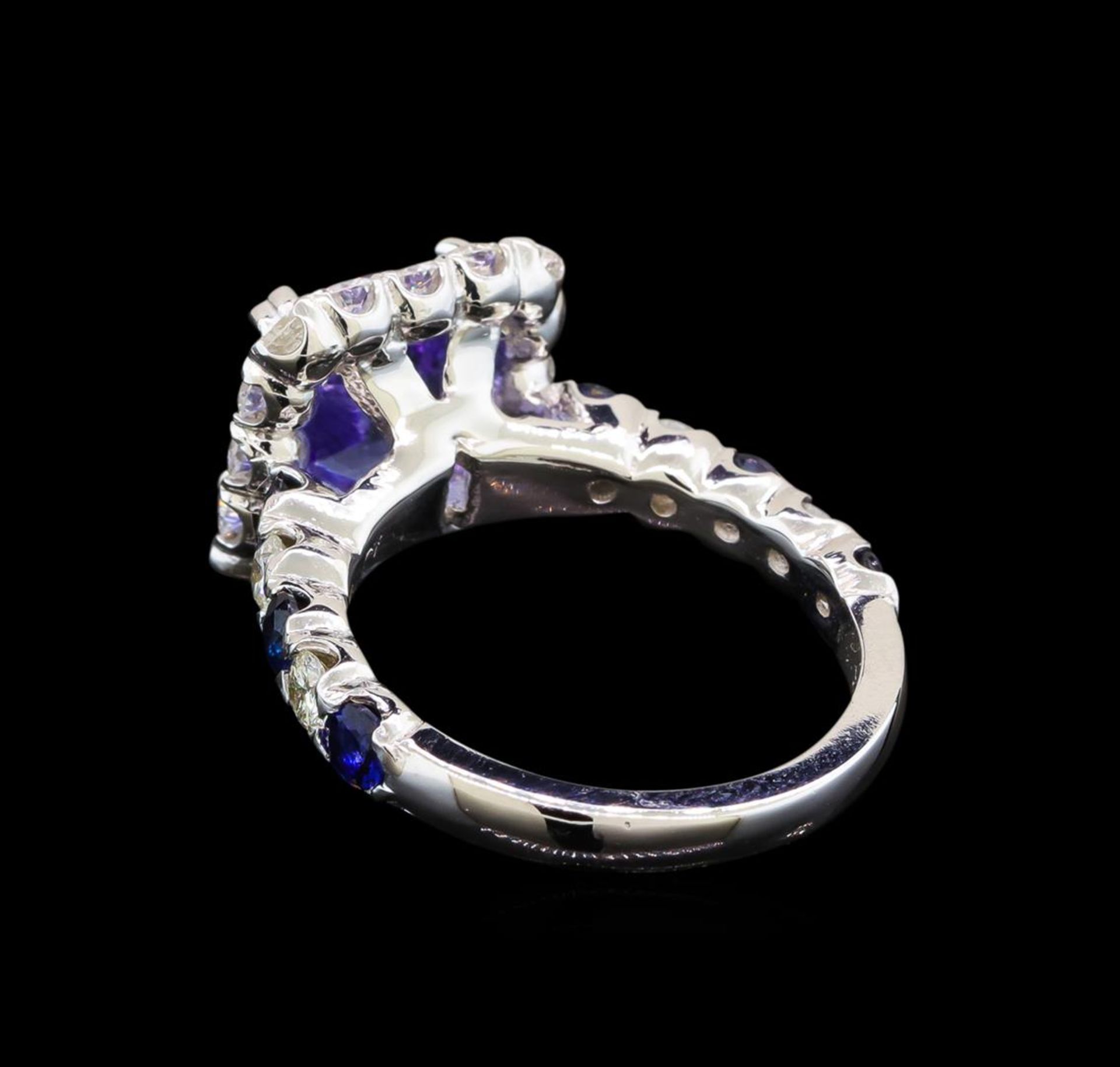 14KT White Gold 3.49 ctw Tanzanite, Sapphire and Diamond Ring - Image 3 of 5