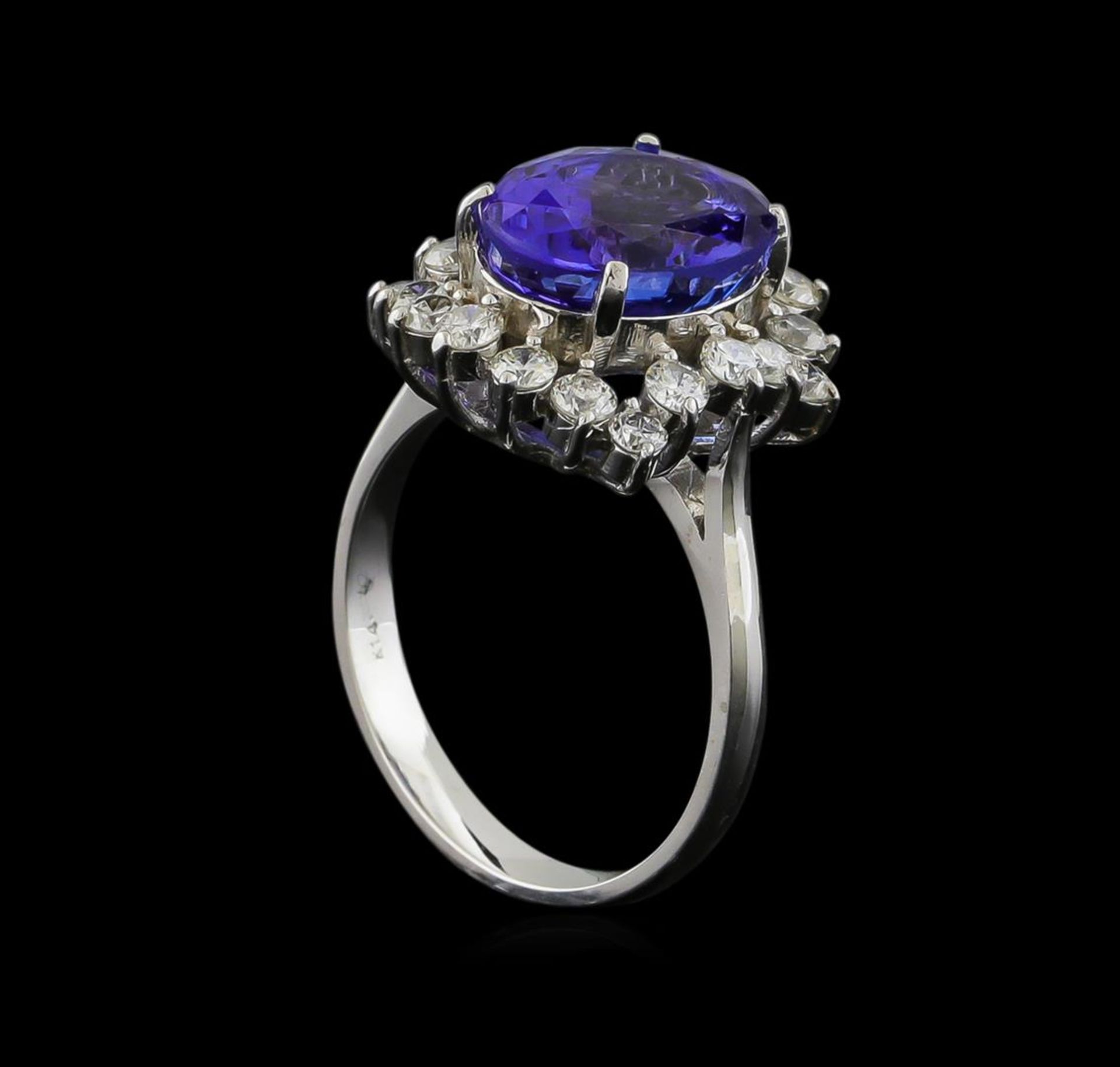 14KT White Gold 3.88 ctw Tanzanite and Diamond Ring - Image 4 of 5