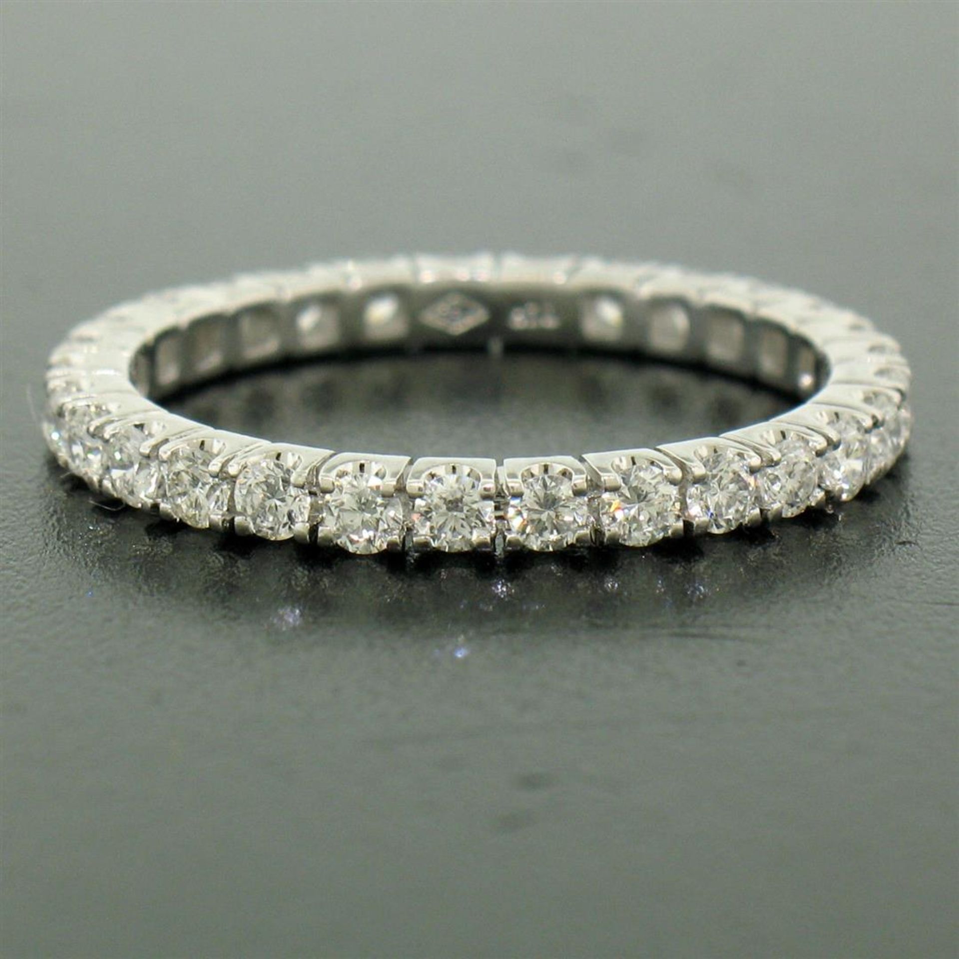 18K White Gold 1.0ctw F VS1 Round Brilliant Prong Set Diamond Eternity Band Ring - Image 2 of 7