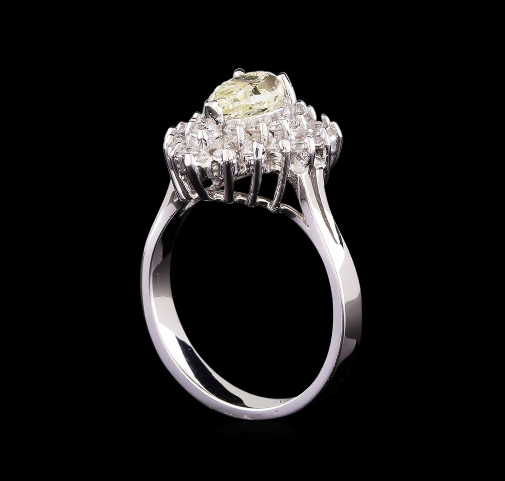 14KT White Gold 1.04 ctw Diamond Ring - Image 4 of 5