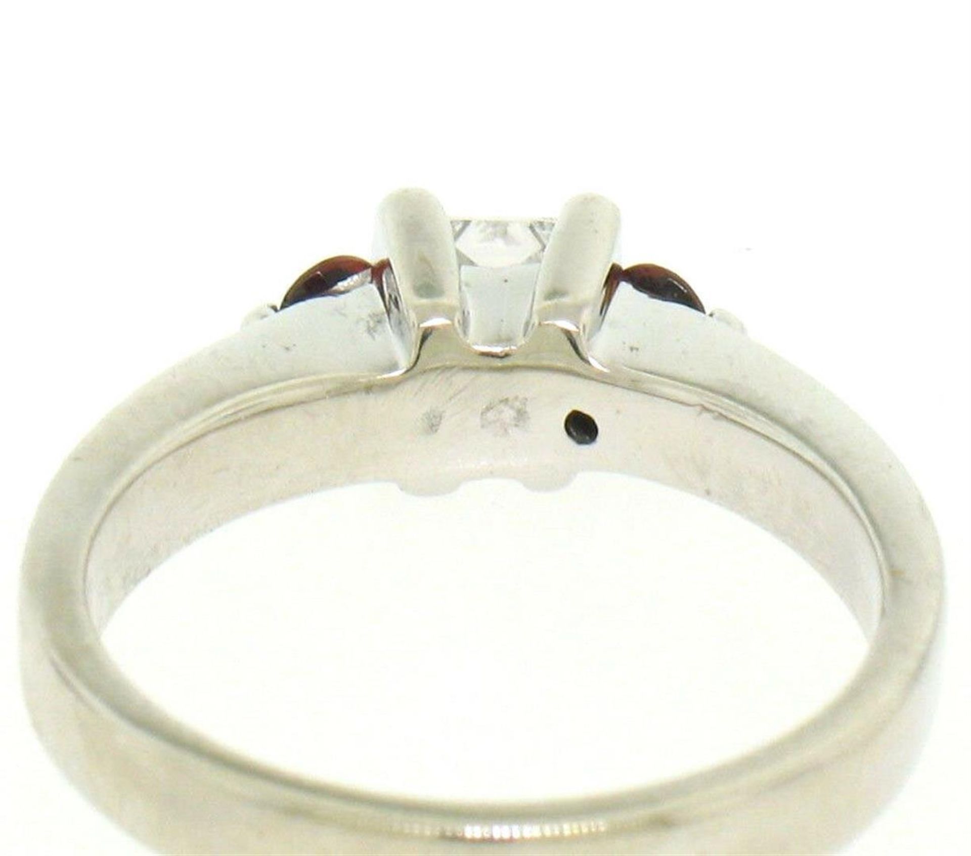 14kt White Gold 0.41ctw Princess Diamond and Garnet Engagement Ring - Image 3 of 5